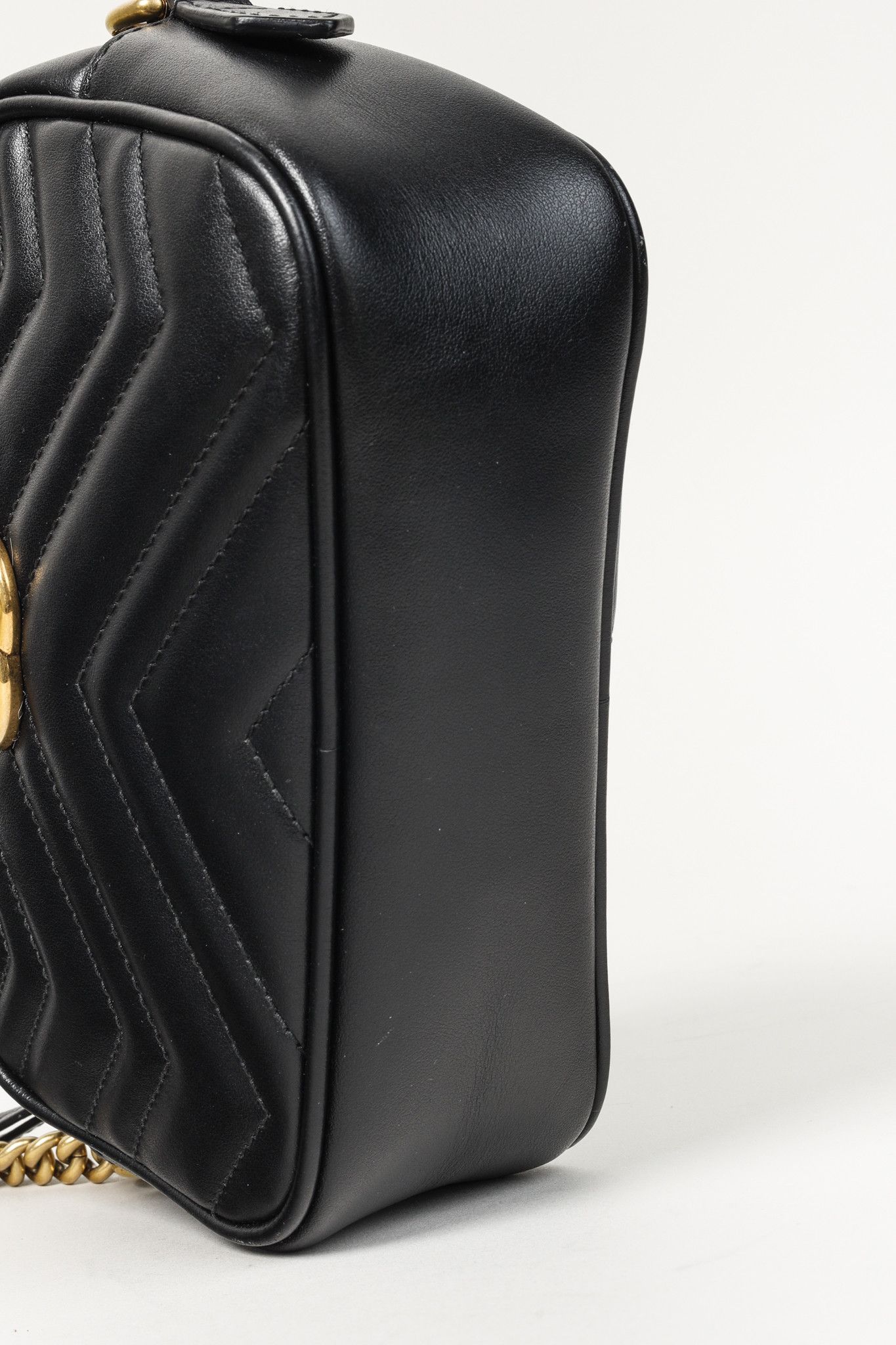 Gucci Gucci GG Marmont Mini Shoulder Leather Bag Black Gold Tone Size ONE SIZE - 5 Thumbnail