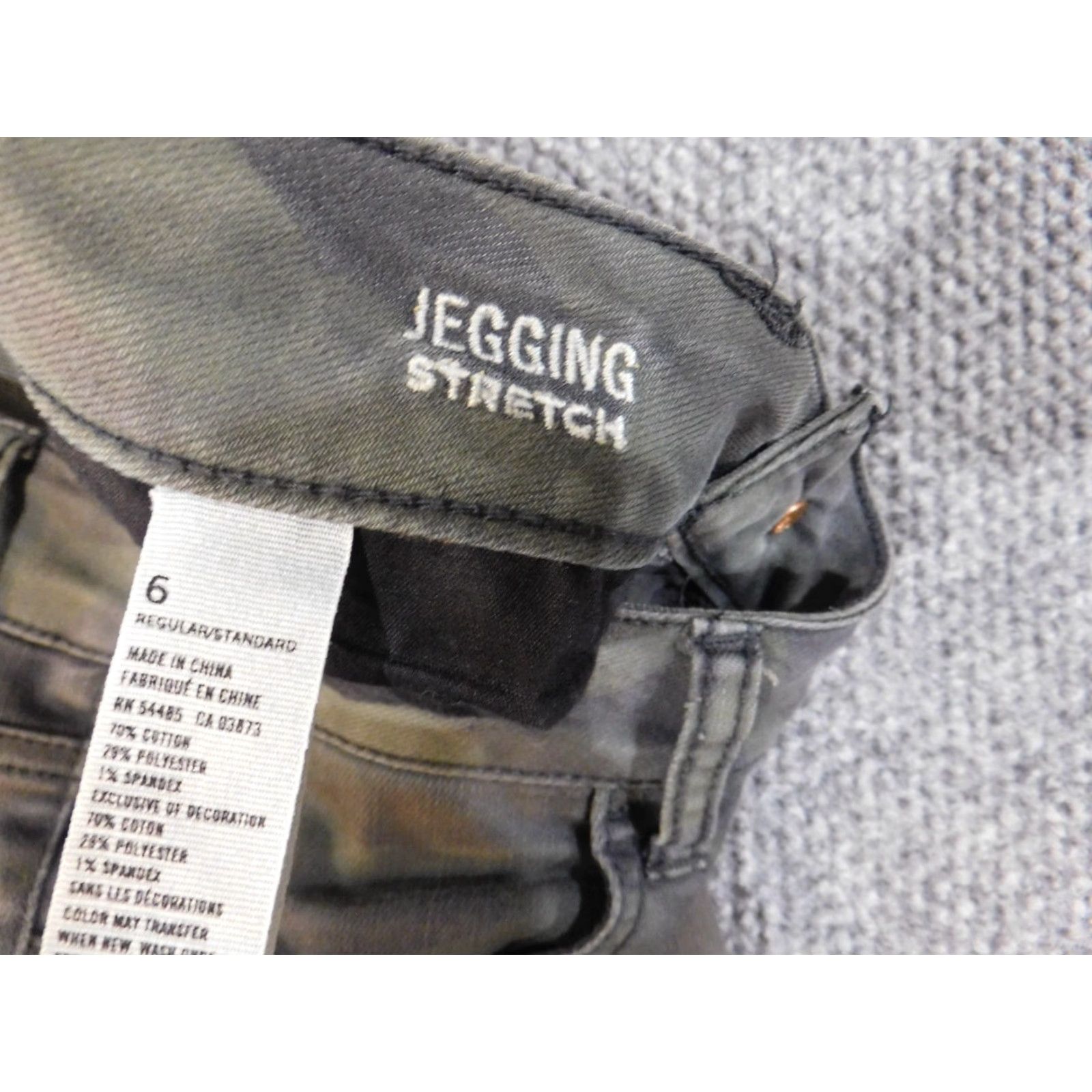 American Eagle Outfitters American Eagle Outfitters Jeans Womens 6 Camouflage Green Jegging Denim Stretch Zipper Size 24" / US 00 / IT 34 - 6 Thumbnail
