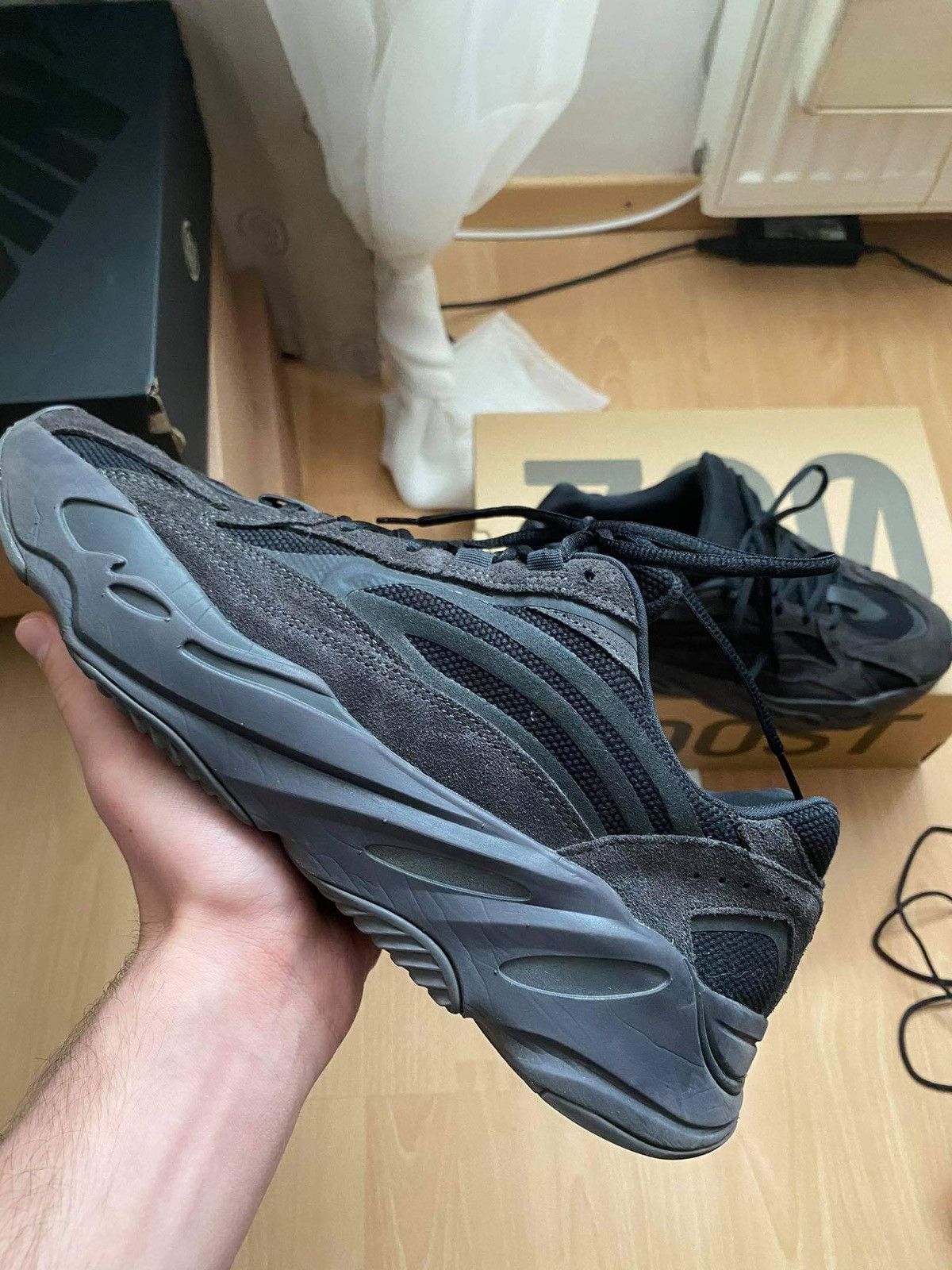 Yeezy Yeezy Vanta V2 Size US 13 / EU 46 - 2 Thumbnail