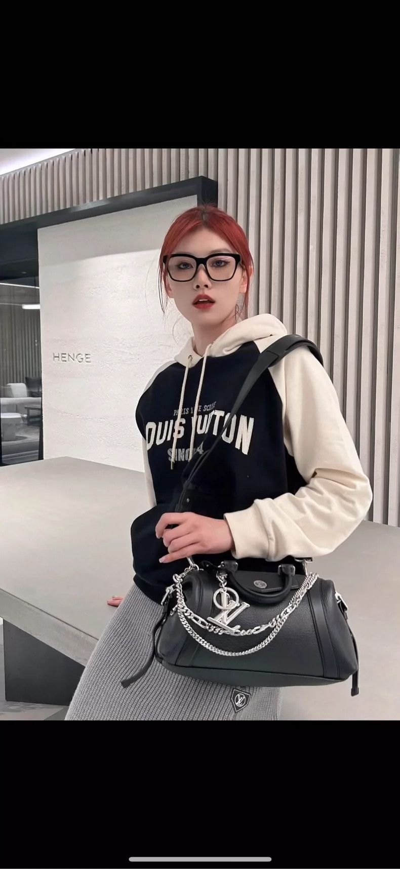 Louis Vuitton Louis Vuitton 25 New Monogram Embroidered Logo Long Sleeve Size US M / EU 48-50 / 2 - 8 Thumbnail