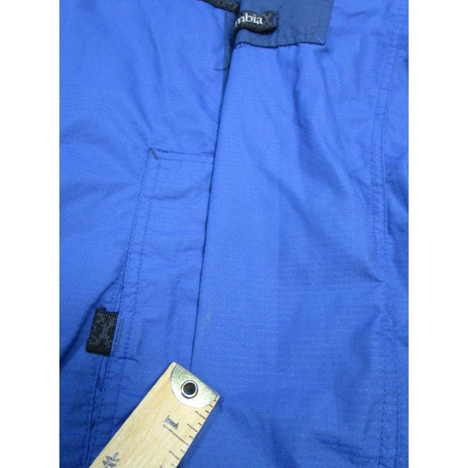 Vintage VINTAGE Columbia Windbreaker Jacket Mens M Blue Full Zip Windbreaker Logo Regular Jackets Mens Size US M / EU 48-50 / 2 - 7 Thumbnail