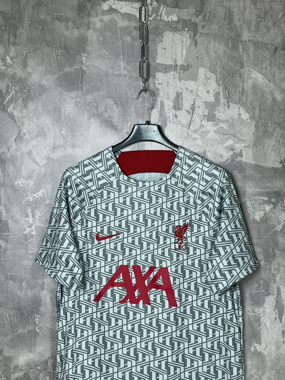 Nike Nike Liverpool FC 2020 AXA Training Jersey Size US M / EU 48-50 / 2 - 2 Thumbnail
