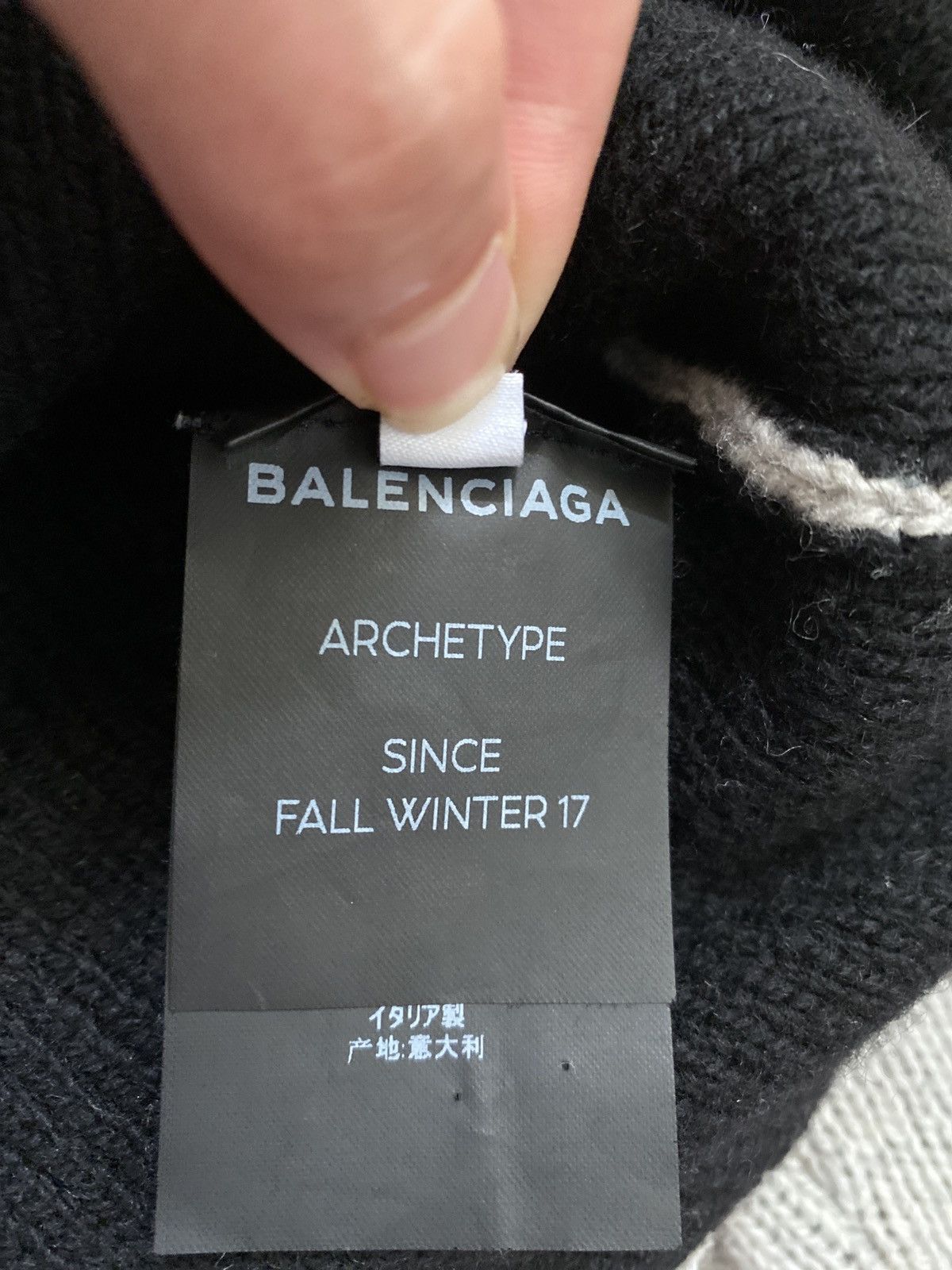 Balenciaga Balenciaga Paris Allover Knit Sweat Size US S / EU 44-46 / 1 - 8 Thumbnail