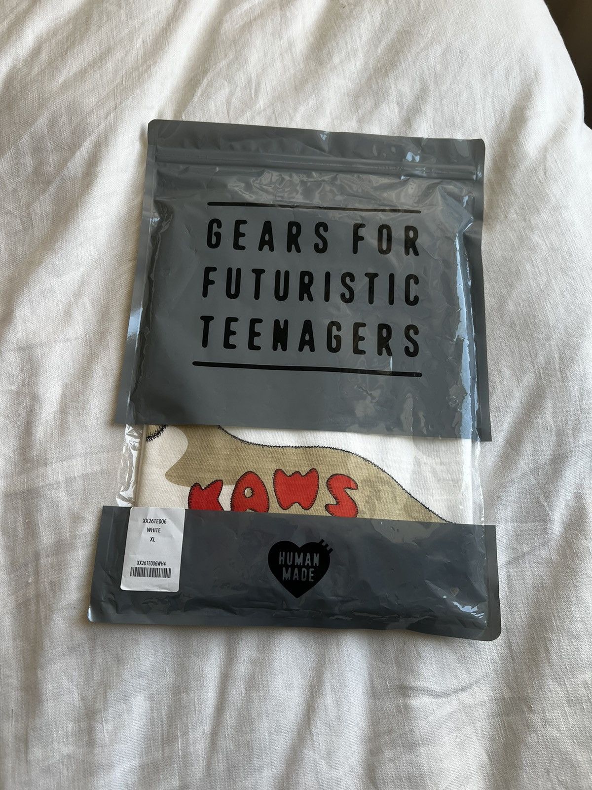 Human Made × Kaws Kaws Made Graphic T-shirt #2 white XL Size US XL / EU 56 / 4 - 1 Thumbnail