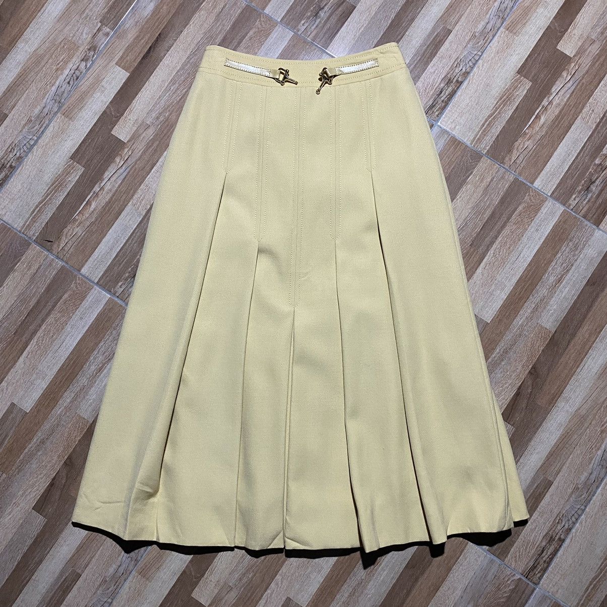 image of Celine Paris Midi Skrit Wool in Cream, Women's (Size 26)