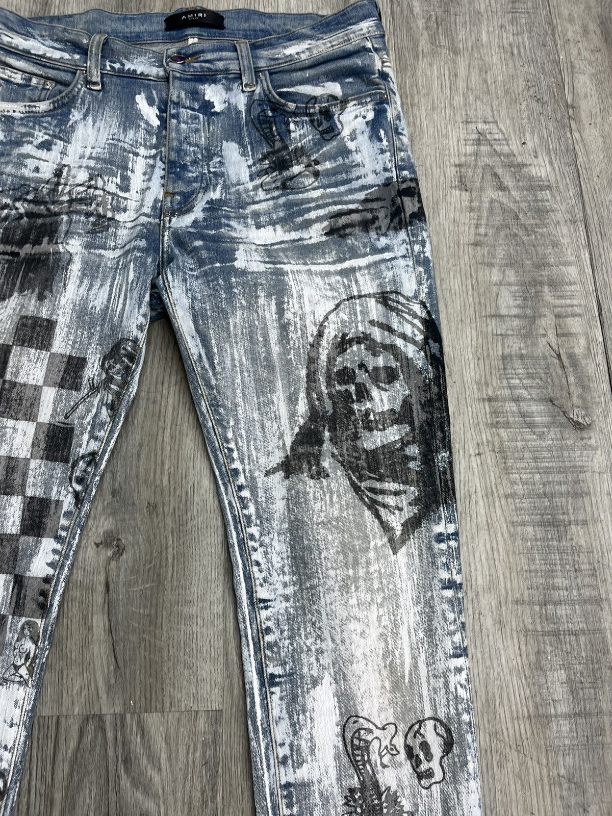 Amiri × Wes Lang Amiri x Wes Lang MX1 Demin Sketch jeans ‘Painted Indigo’ Size US 33 - 3 Thumbnail