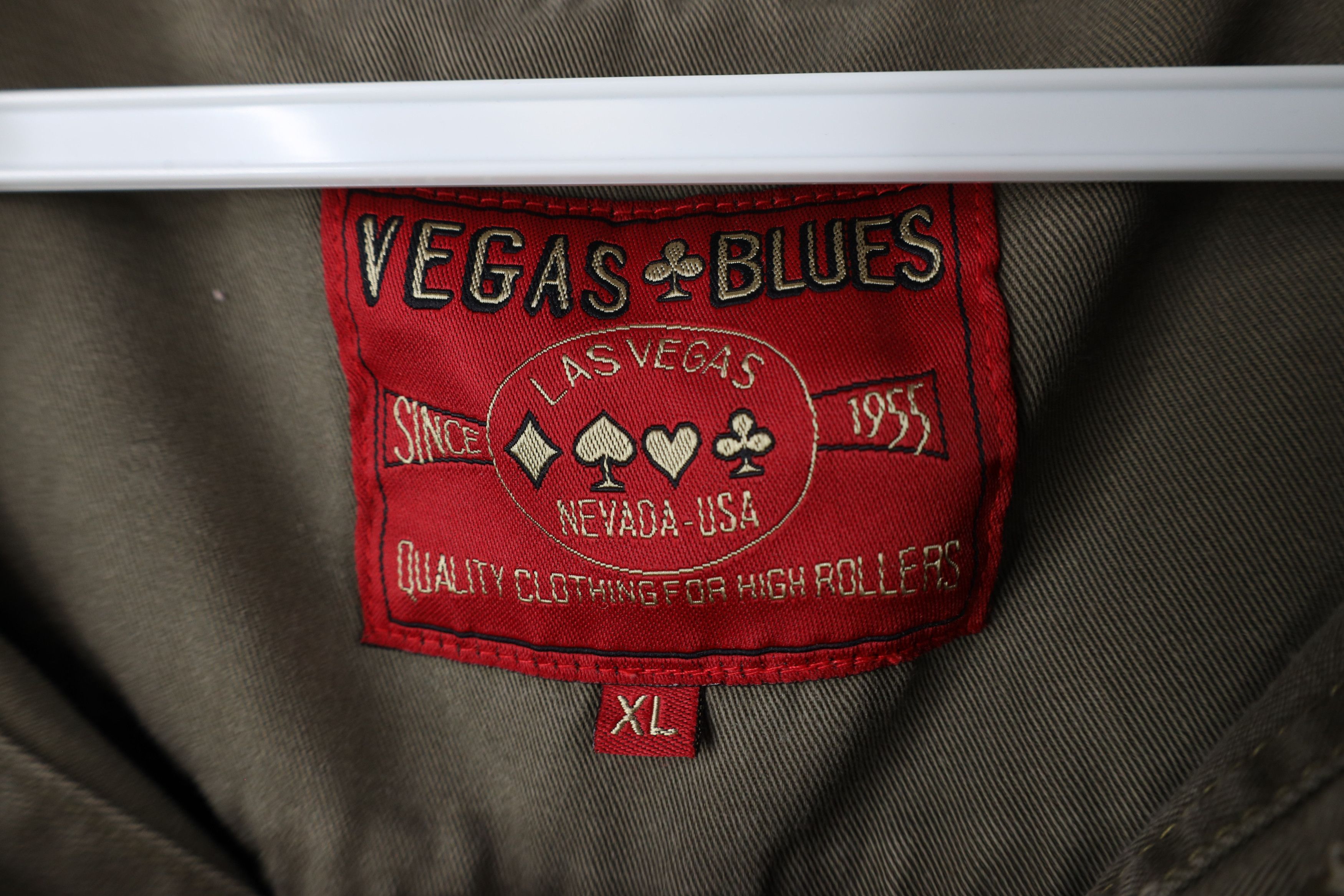 Vintage Vintage 90s Streetwear Las Vegas Nevada Button Shirt Green Size US XL / EU 56 / 4 - 8 Thumbnail
