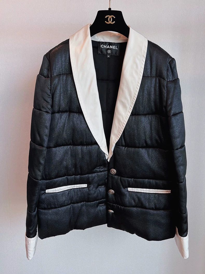 Chanel Chanel Hamburger series glitter suit jacket Size XS / US 0-2 / IT 36-38 - 1 Thumbnail
