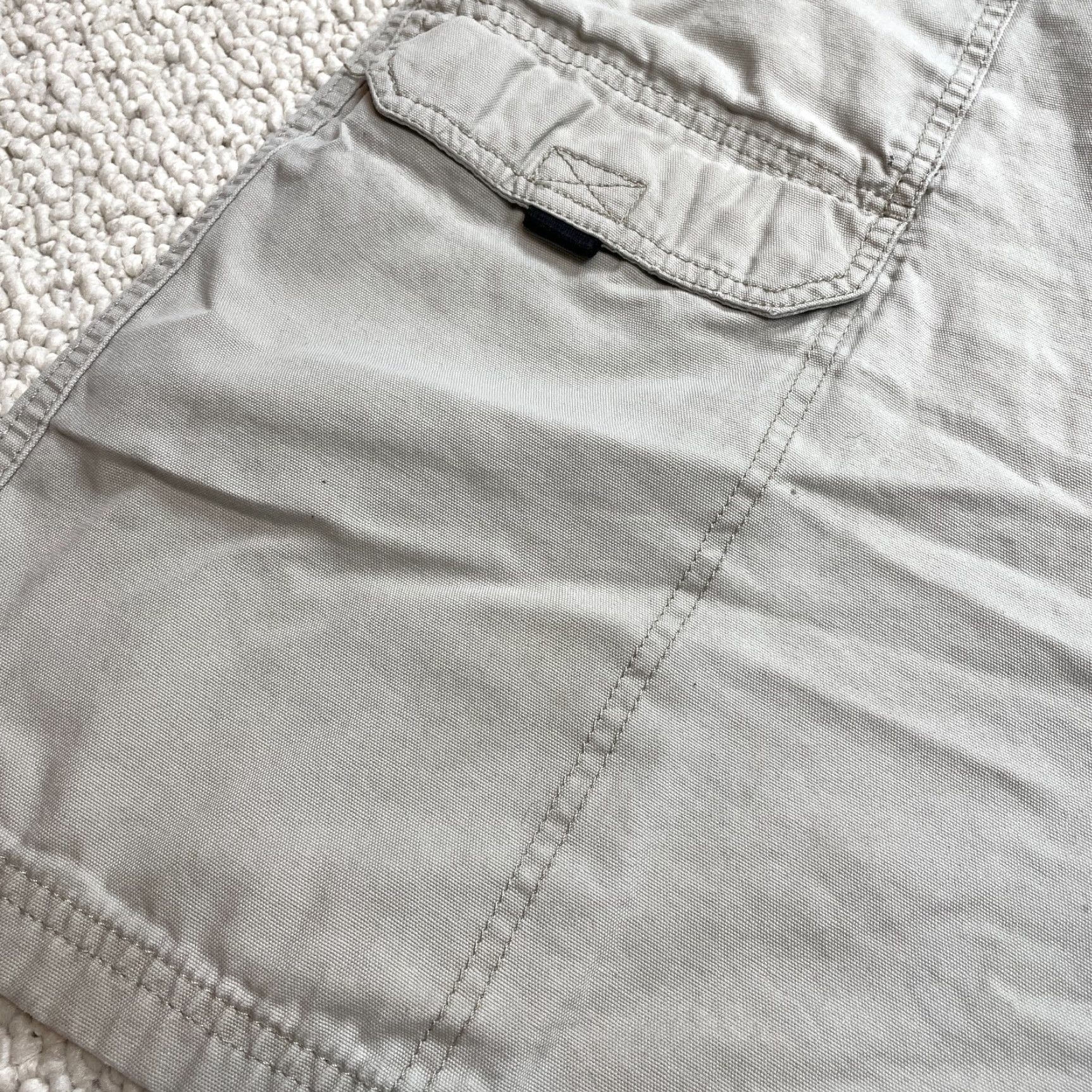 Wrangler Wrangler Cargo Shorts Mens 44 Light Beige Pockets 8" Inseam Solid Cotton High R Cotton Shorts Mens 44 Beige Cargo Pockets 8" Inseam Wrangler Size US 44 / EU 60 - 5 Thumbnail