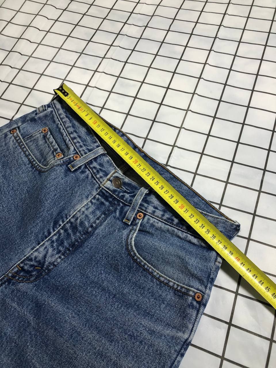 Levi's Vintage 90's Levi’s 615 Loose Fit USA Jeans Orange Size US 31 - 15 Thumbnail