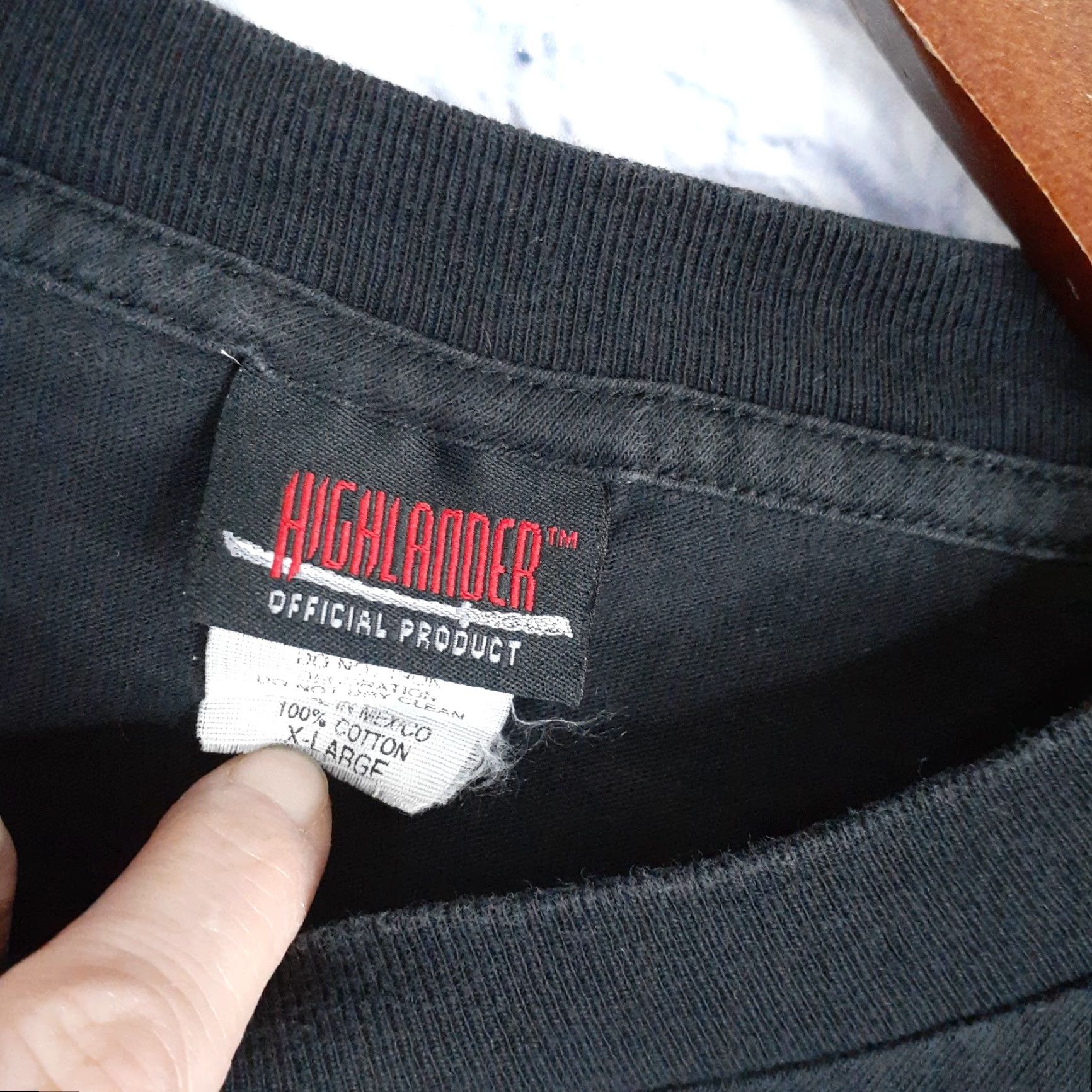 Vintage VINTAGE 90s Highlander Official T Shirt XL Black Cotton Crew Neck Graphic Print Unisex Adults Horsemen 100th Episode Mens Womens Boys Girls Size US XL / EU 56 / 4 - 7 Thumbnail