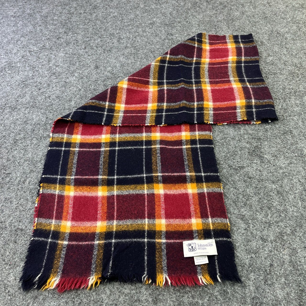 Johnstons Of Elgin × Vintage Johnstons of Elgin Scarf / Muffler / Neckwear T591 Size ONE SIZE - 3 Thumbnail