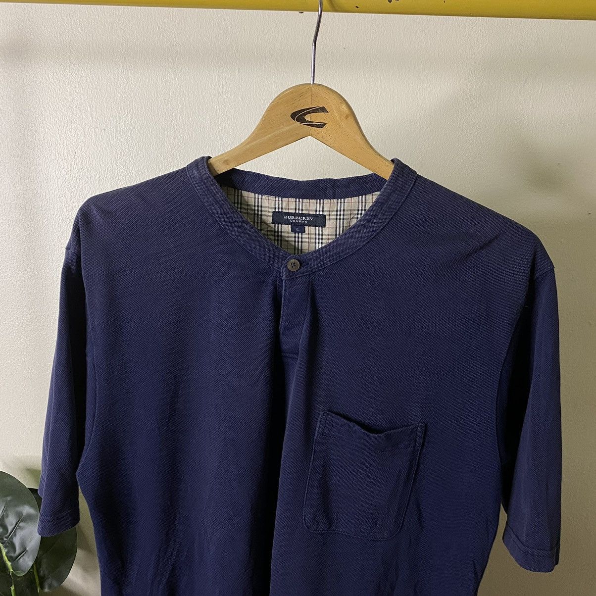 Burberry Burberry London Essential Navy Blank Tee Size US M / EU 48-50 / 2 - 2 Thumbnail