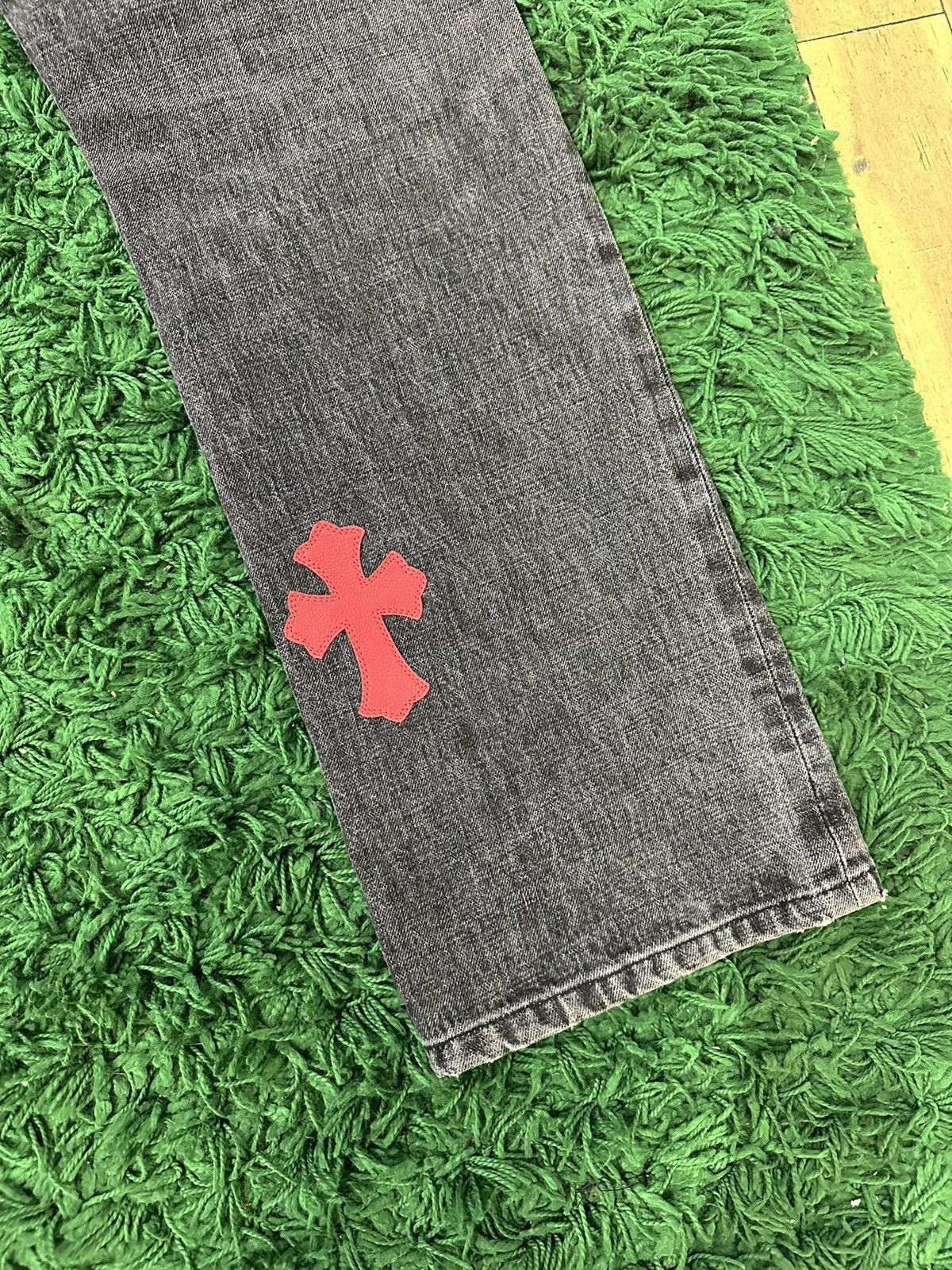 Chrome Hearts Chrome Hearts Black Red Patch Jeans Size US 34 / EU 50 - 21 Thumbnail