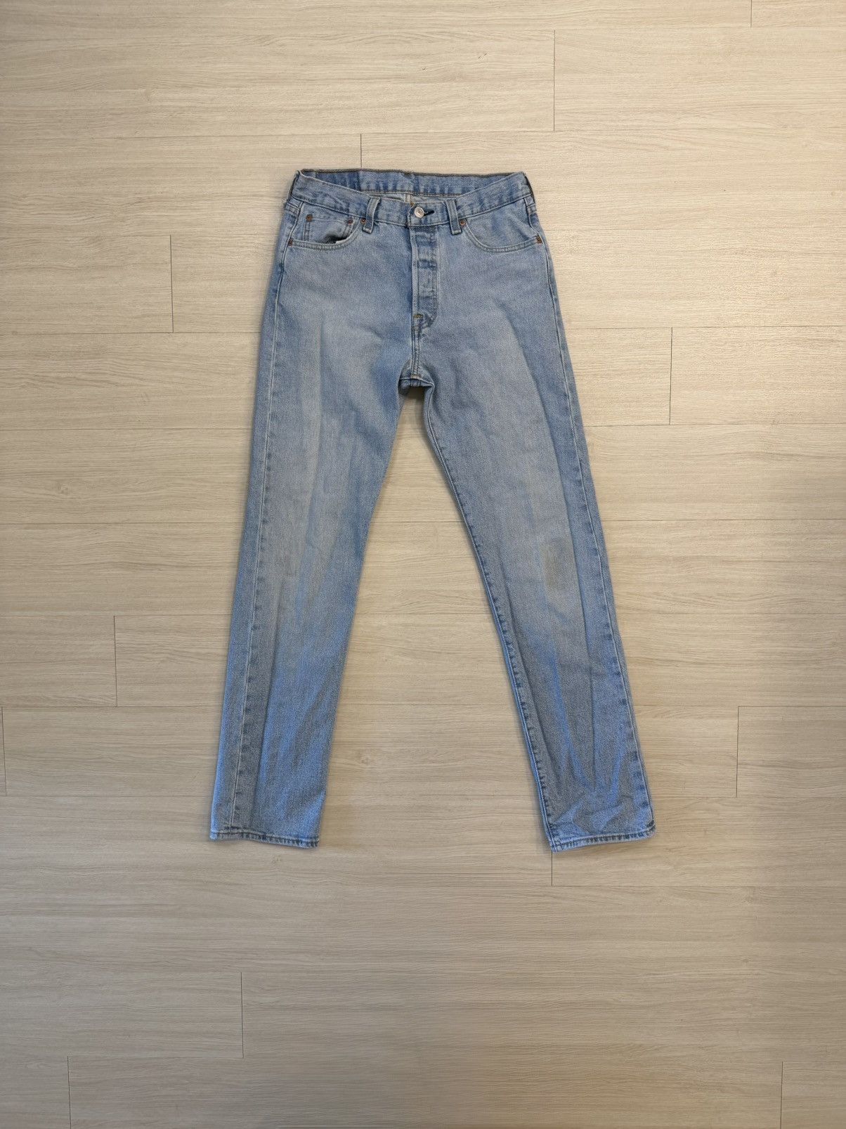 Levi's Levi’s 501 Original Fit Light Wash Jeans Size US 30 / EU 46 - 1 Thumbnail