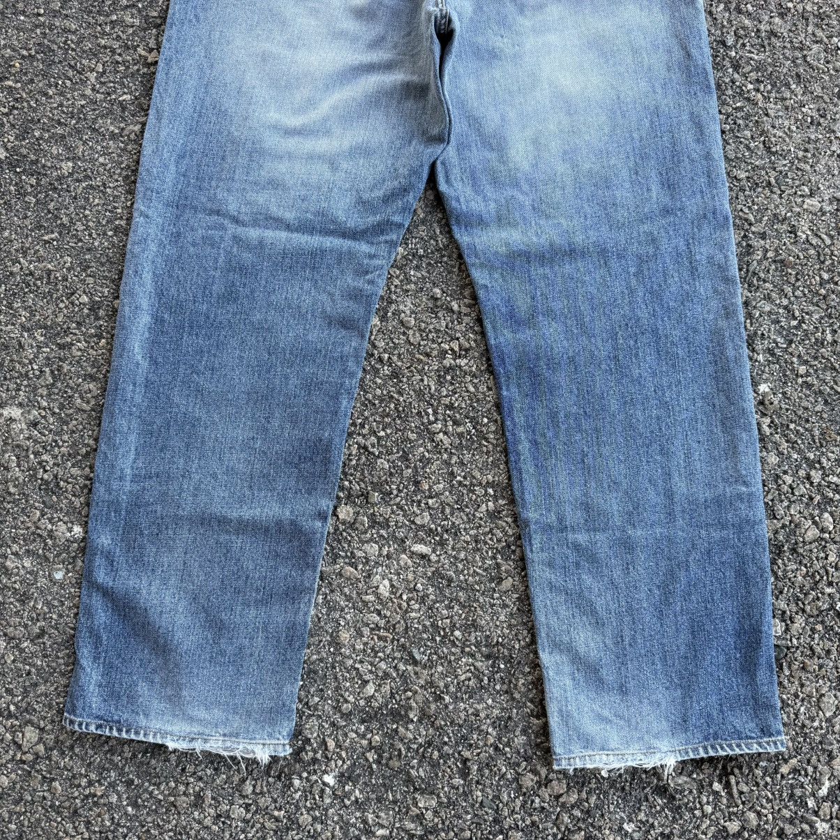 Japanese Brand VINTAGE MUD WASHED DENIM RIPPEP JEAN Size US 40 / EU 56 - 11 Thumbnail