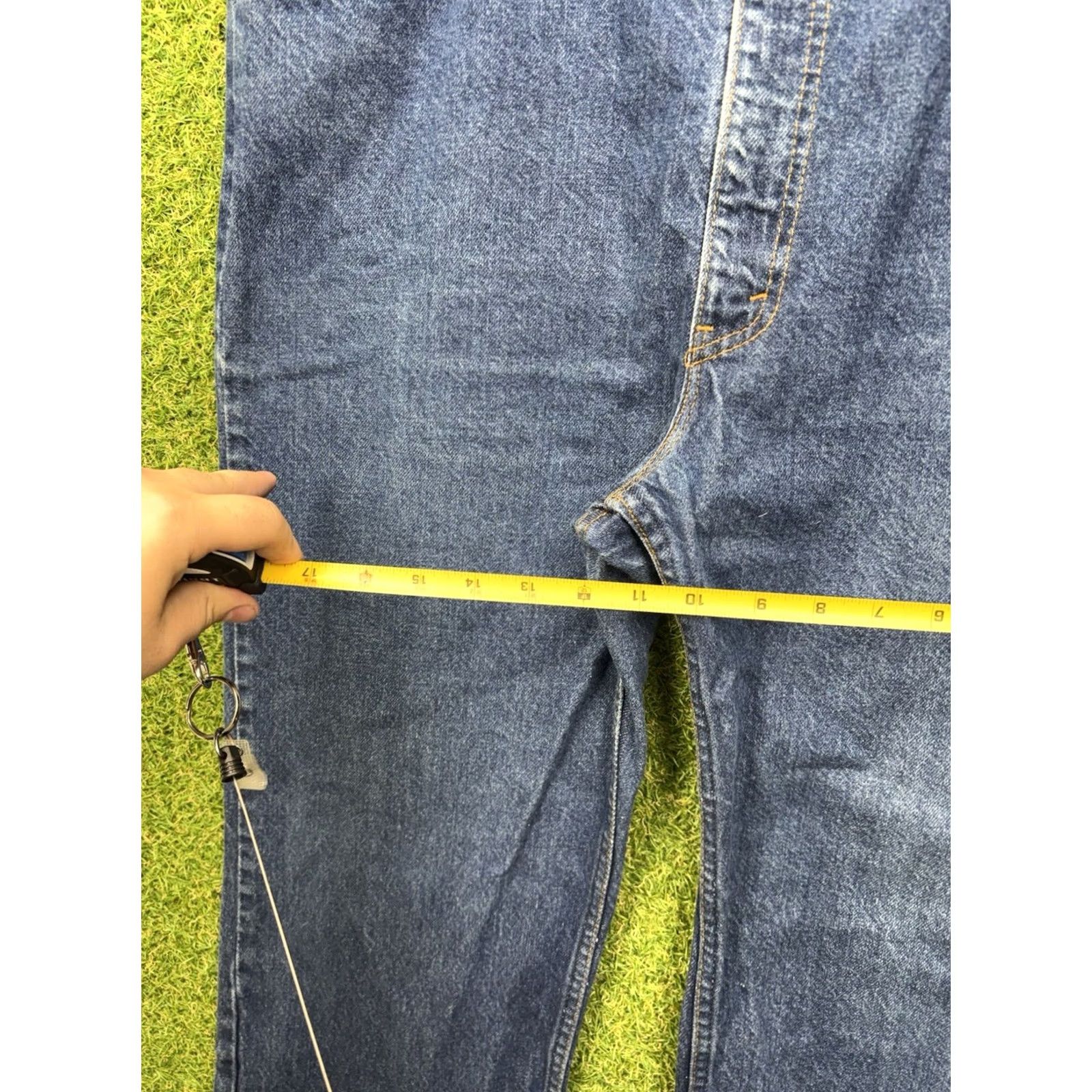 Levi's VINTAGE Levi's 517 Orange Tab Jeans Mens 40x32 Dark Wash Straight Levi's 500 Series USA Front 5-Pocket Mens Regular Blue Denim Jeans Size US 40 / EU 56 - 3 Thumbnail
