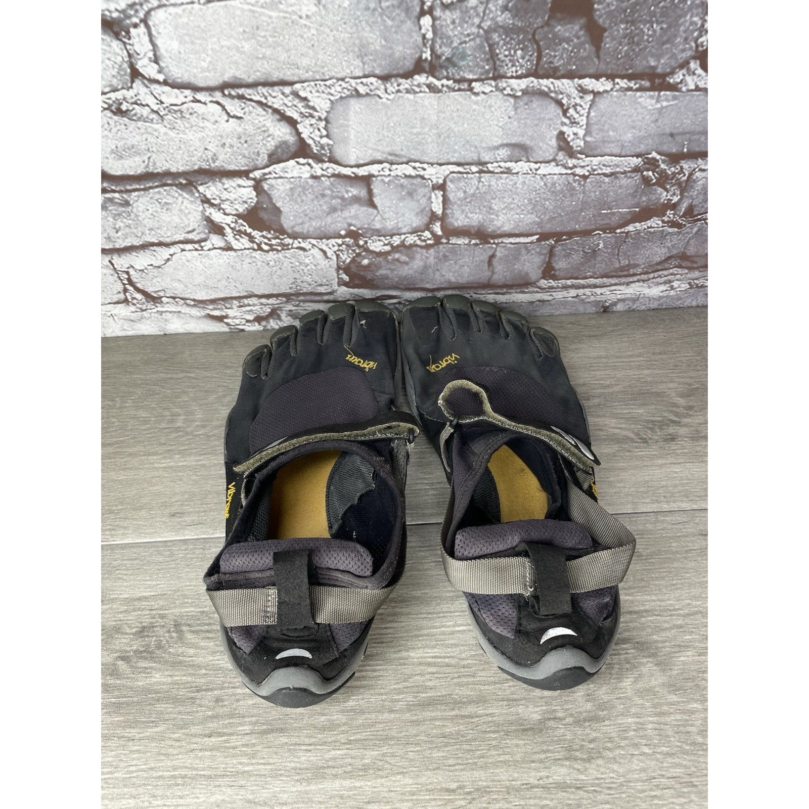 Vibram Vibram FiveFingers Black Synthetic Barefoot Running Shoes Me Size US 13 / EU 46 - 6 Thumbnail