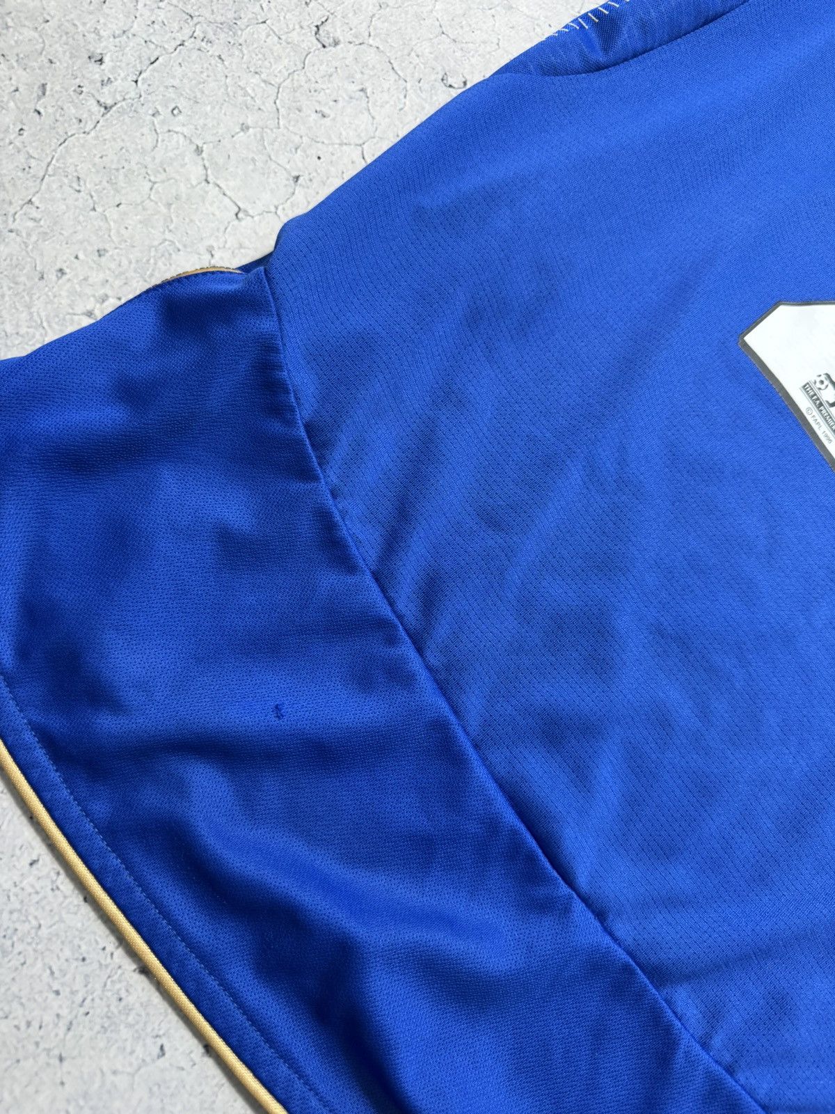 Umbro John Terry #26 Umbro Chelsea 2005/2006 Vintage Soccer Jersey Size US M / EU 48-50 / 2 - 15 Thumbnail