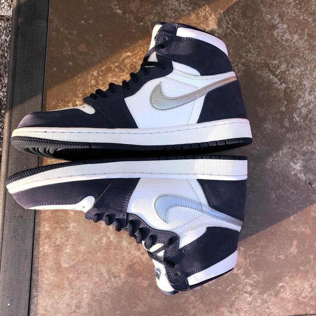 Jordan Brand Nike Air Jordan Retro 1 High COJP Midnight Navy Size 9 Size US 9 / EU 42 - 4 Thumbnail