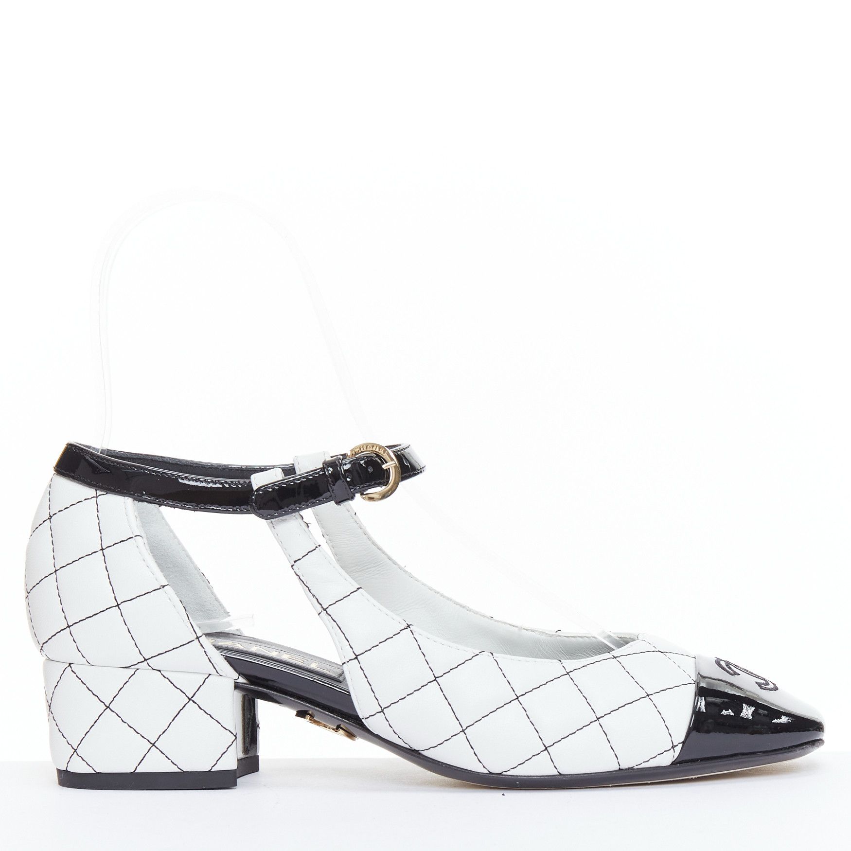 Chanel CHANEL 2022 black white quilted topstitch patent cap toe maryjane heels EU36.5 Size US 6.5 / IT 36.5 - 1 Thumbnail