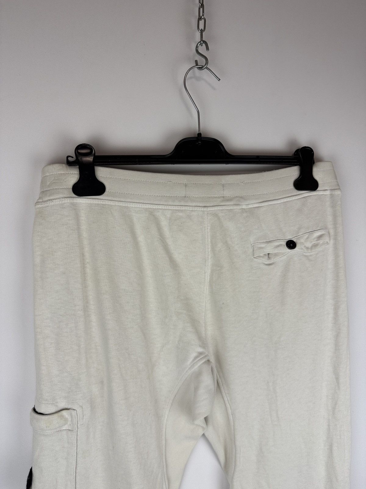 Stone Island White Stone Island sweatpants Size US 33 - 6 Thumbnail