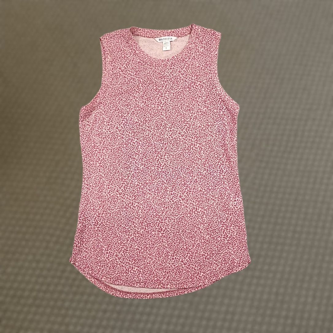Athleta Athleta Tank Top Womens Small Pink Cheetah Print Sleeveless Crew Neck Short Size S / US 4 / IT 40 - 1 Thumbnail