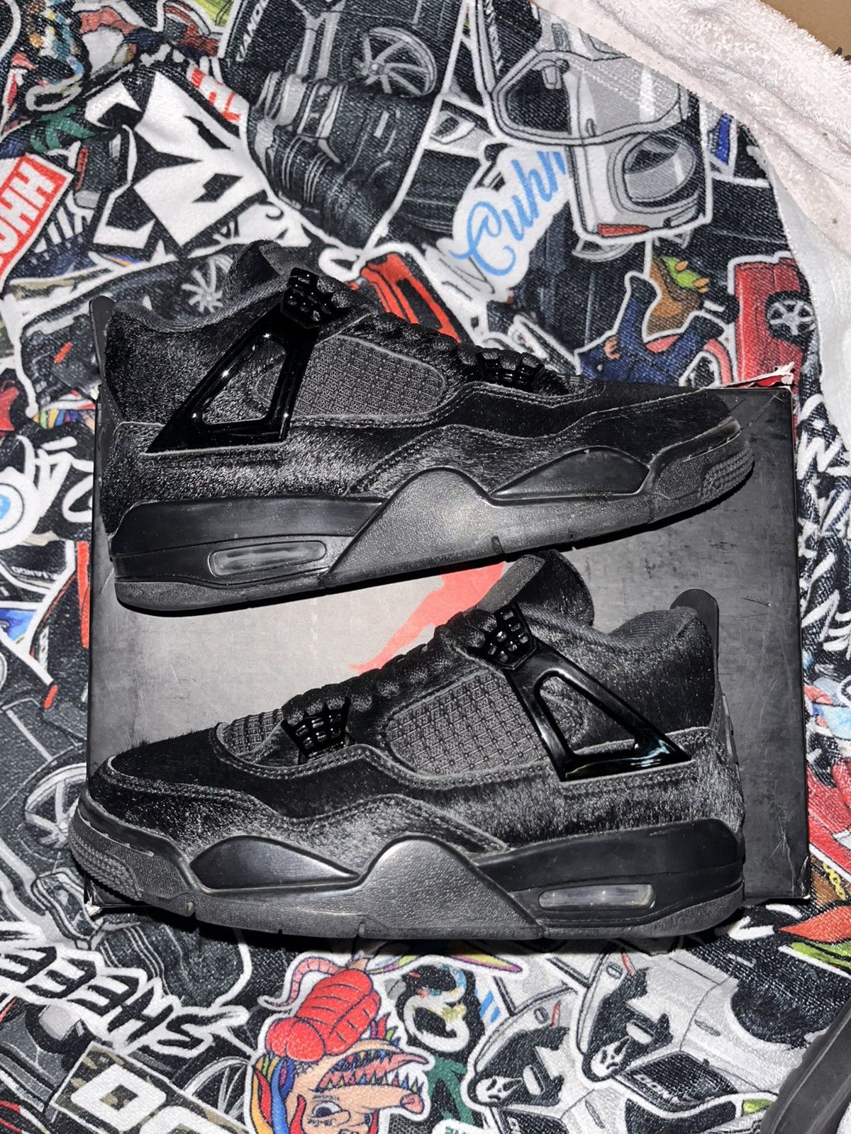 Olivia Kim Jordan 4 | Grailed