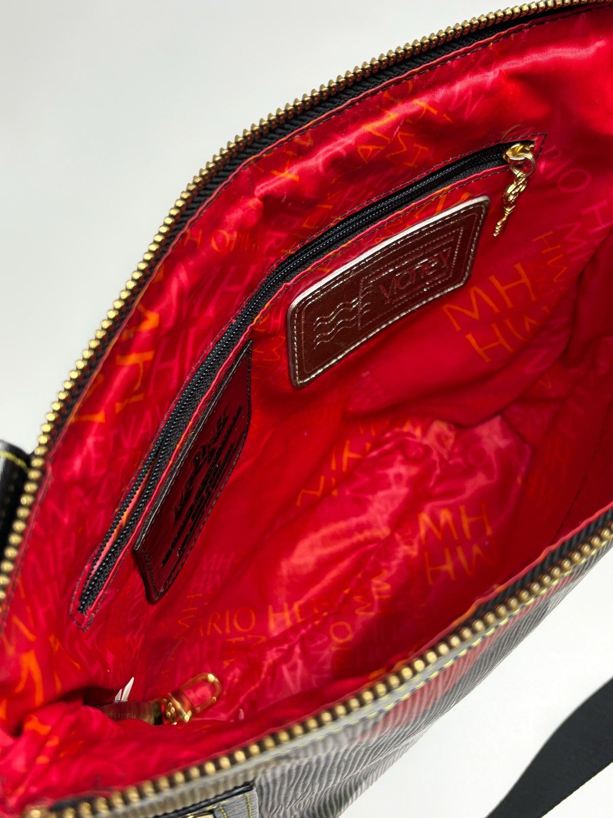 Other Mario Hernandez Vianey Reknown Artist Abstract Crossbody Bag Size ONE SIZE - 16 Thumbnail