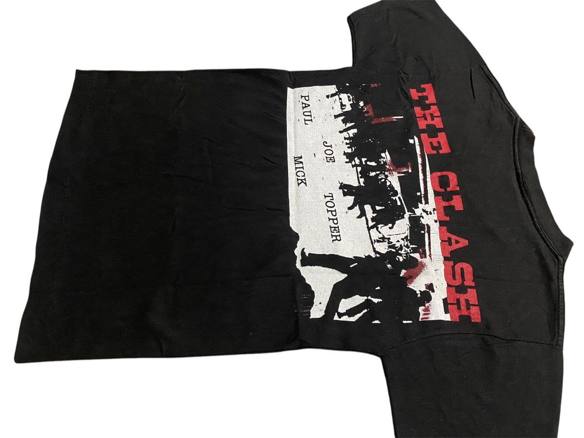 Band Tees × Vintage Vintage The Clash Line Up Tees Size US XS / EU 42 / 0 - 10 Thumbnail