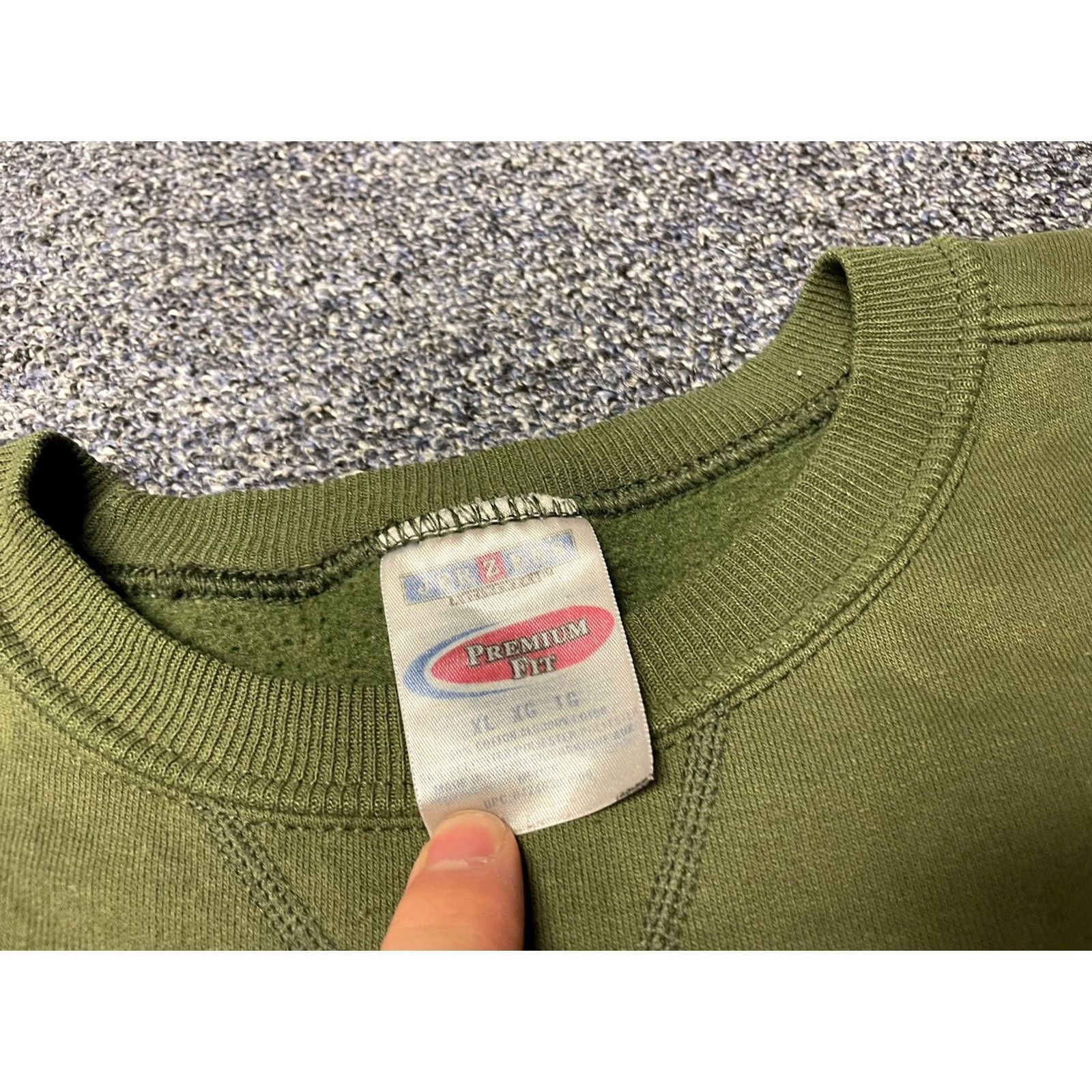Gildan VINTAGE Gildan Sweatshirt Bike Week Motorcycle Crew Neck XL Green Graphic Print Size US XL / EU 56 / 4 - 3 Thumbnail