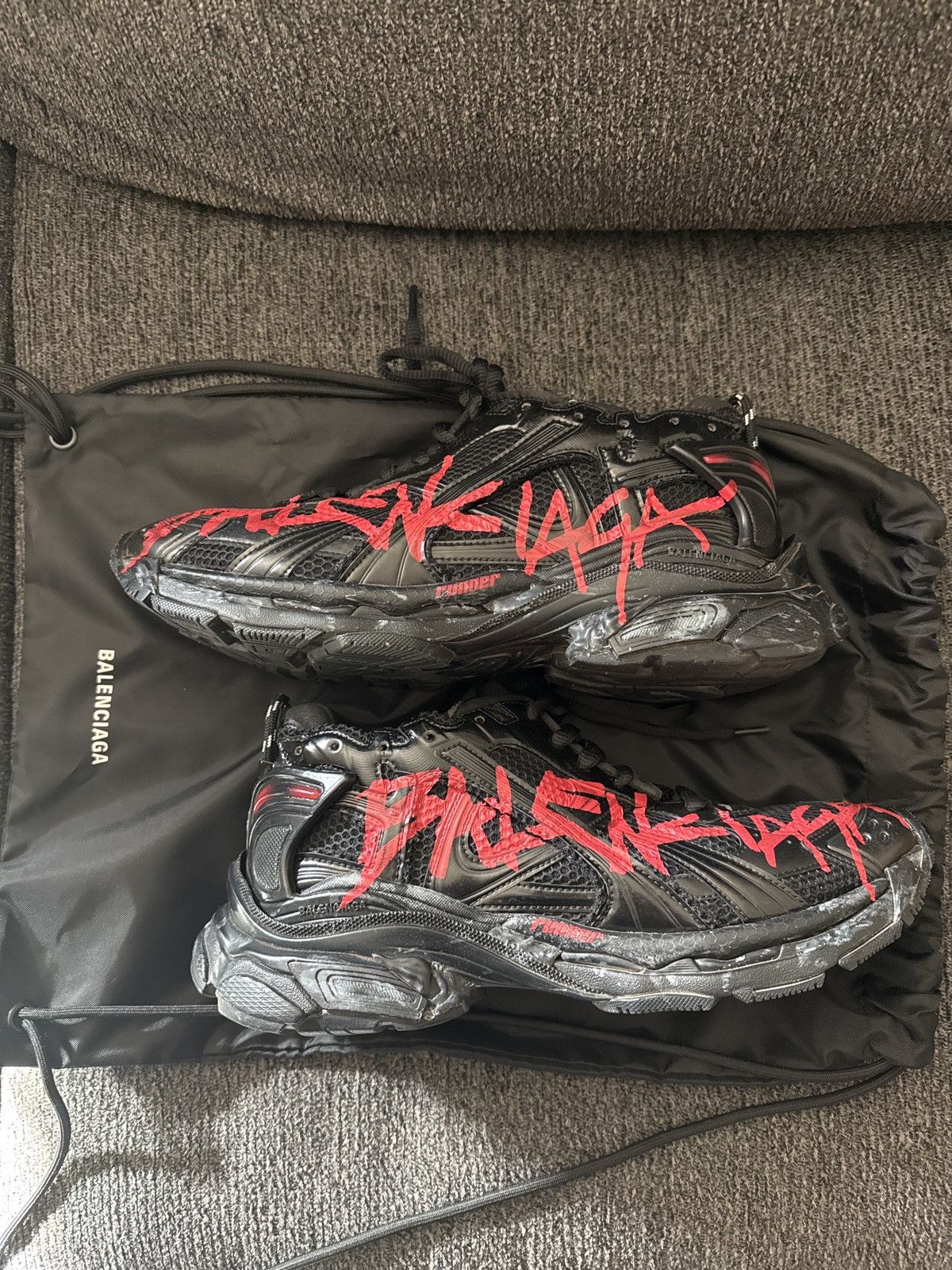 Balenciaga BALENCIAGA GRAFFITI RUNNERS Size US 12 / EU 45 - 2 Thumbnail