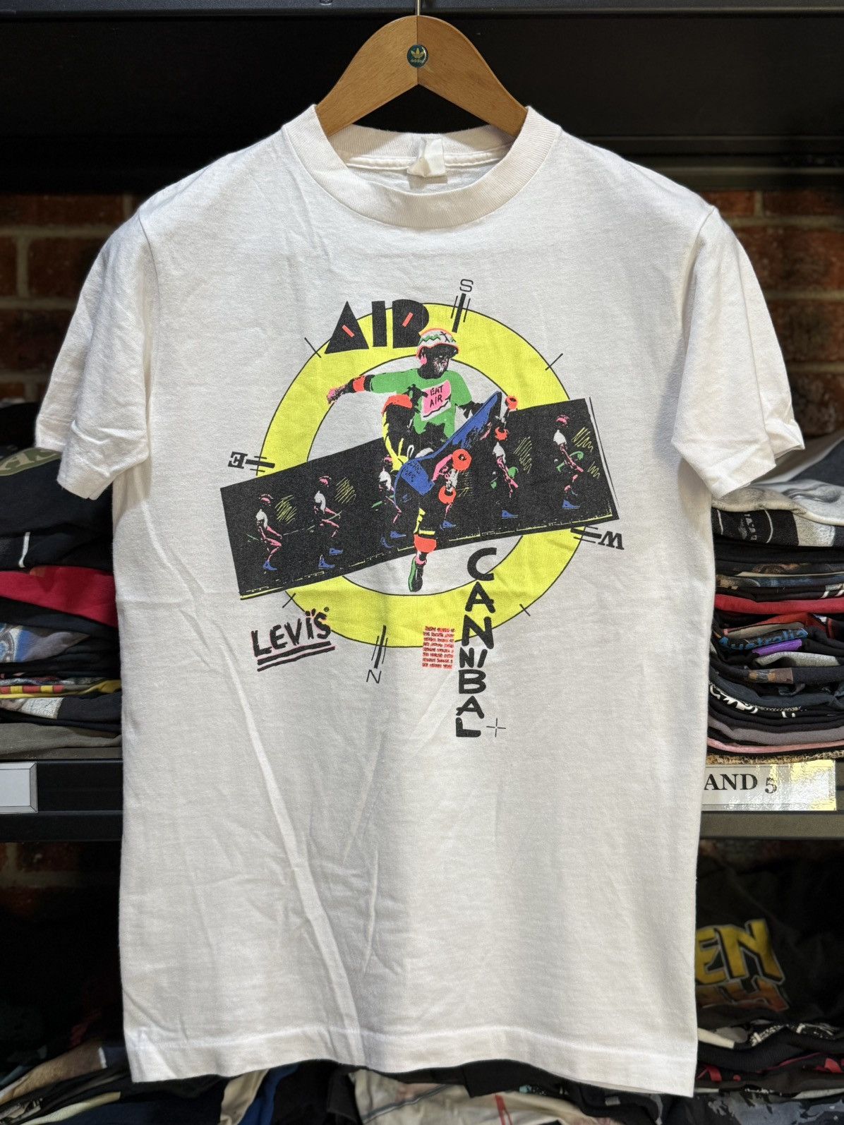 Levi's Vintage Clothing Vintage 80s Levis Skateboard Eat Air Faded Tee Size US M / EU 48-50 / 2 - 1 Thumbnail