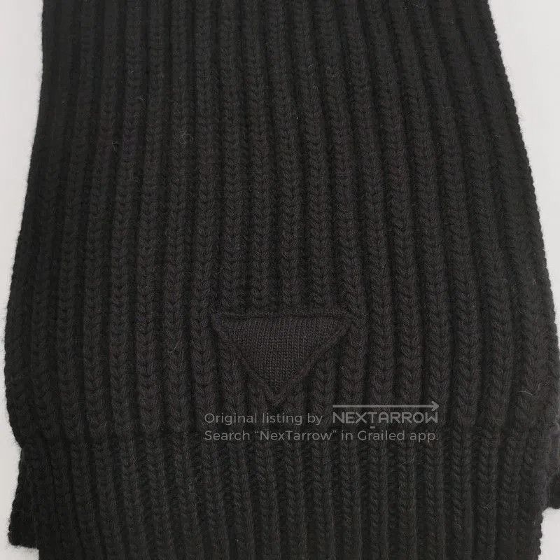 Prada Prada Black Textured Knit Scarf. Size ONE SIZE - 3 Thumbnail