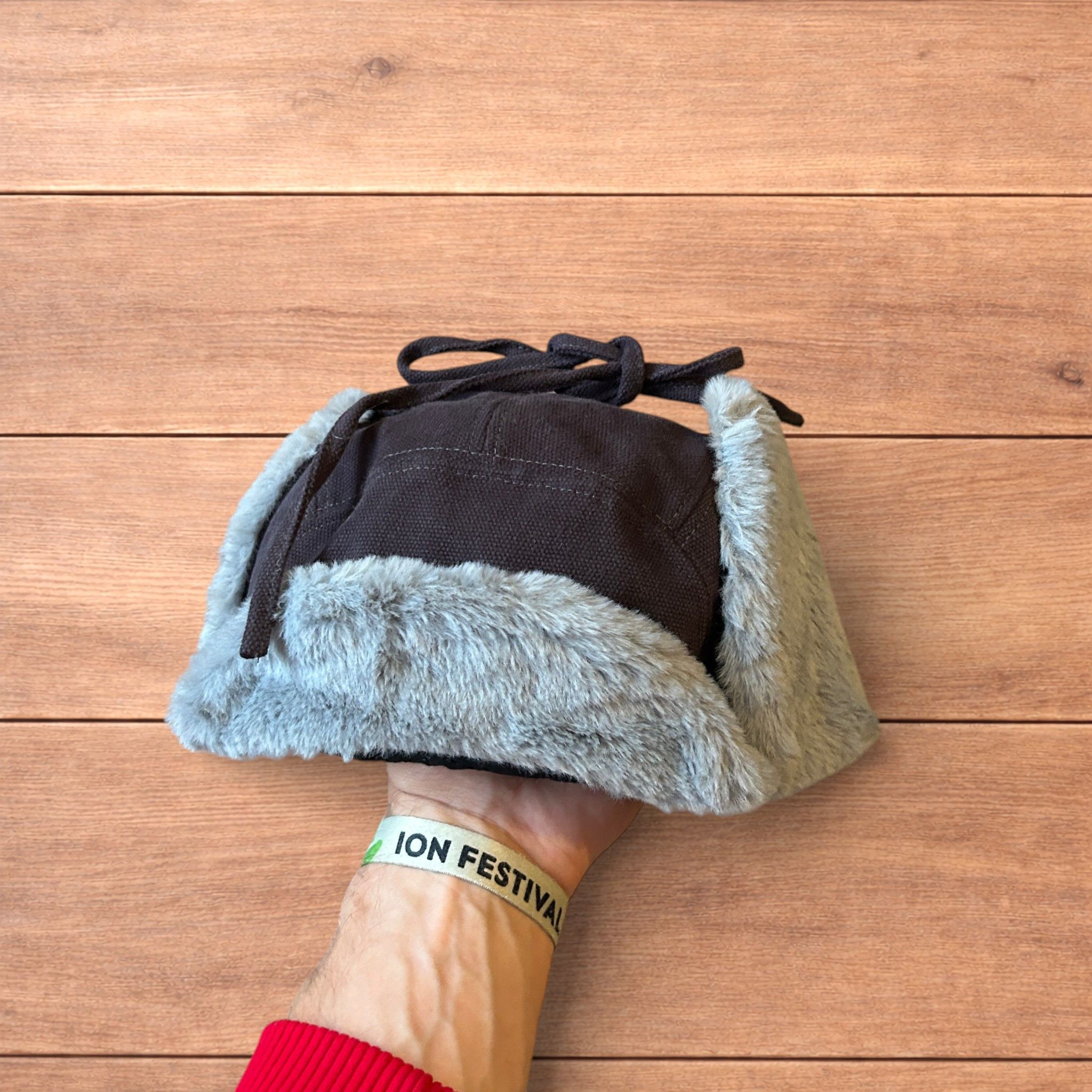 Japanese Brand Russian trapper ear flap winter hat in grey colour way. Size ONE SIZE - 2 Thumbnail