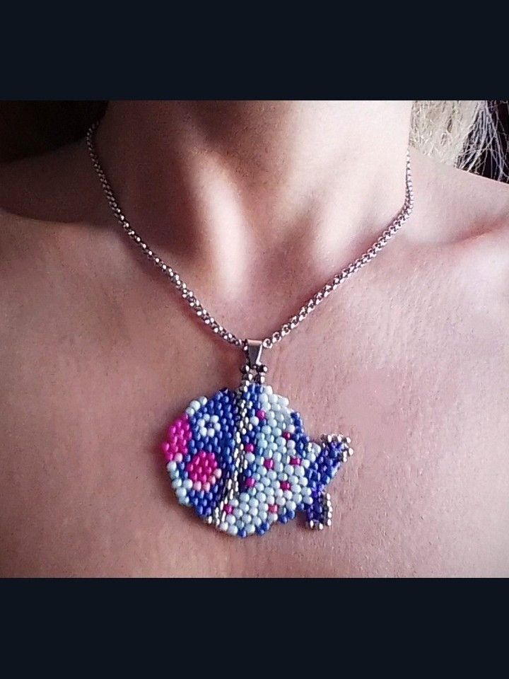 Handmade Necklace Pendant. Beaded fish+earrings. Blue Size ONE SIZE - 6 Thumbnail