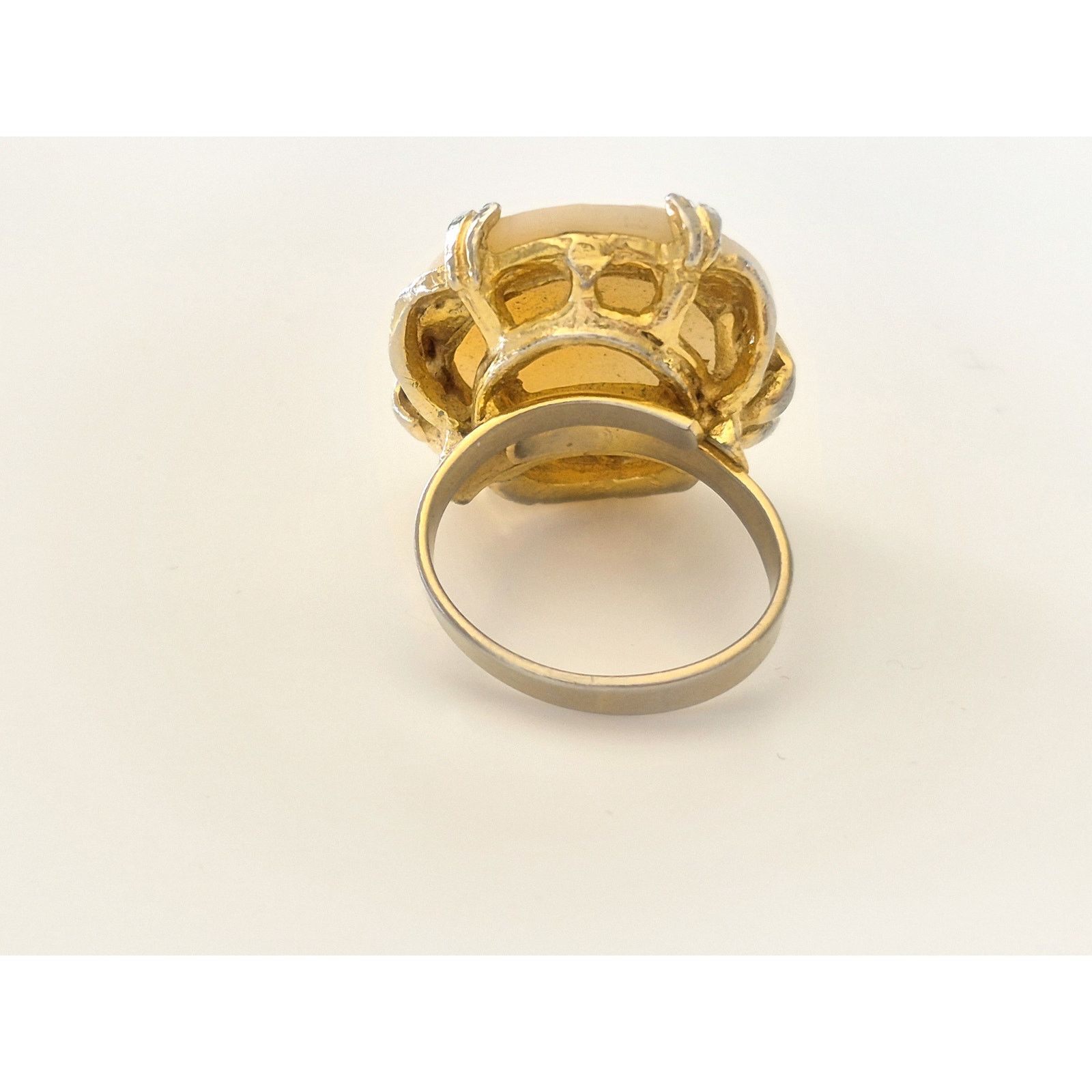 Other Vintage Adjustable Shell Cameo Gold-tone Ring Size ONE SIZE - 4 Thumbnail