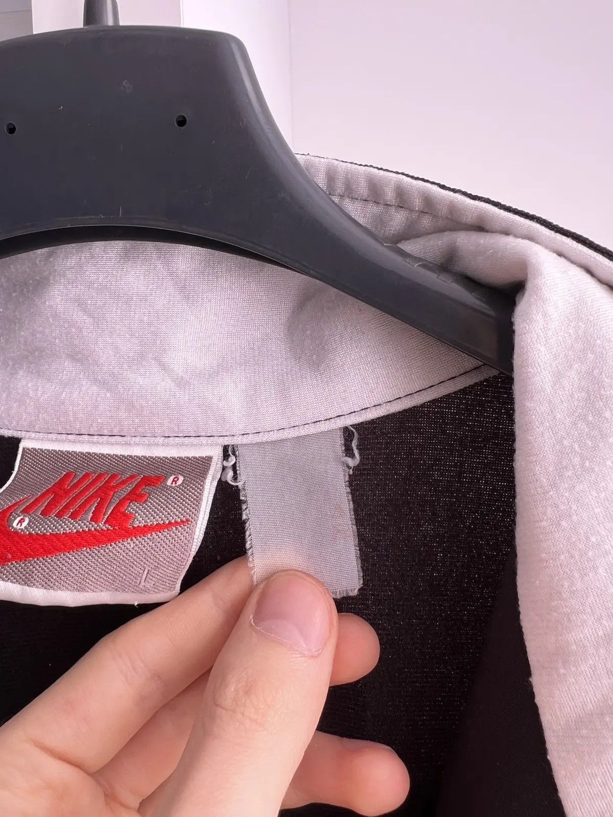 Nike × Vintage Vintage Nike 90s Track Zip Sweatshirt Size US L / EU 52-54 / 3 - 7 Thumbnail