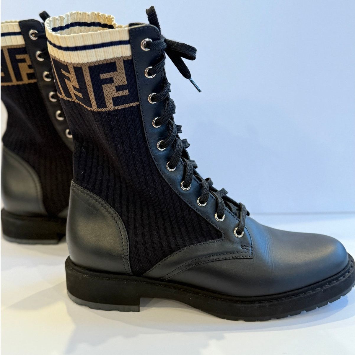 Fendi Fendi Leather Combat Boot with FF Cuff Size 40.5 Size US 9.5 / IT 39.5 - 10 Thumbnail