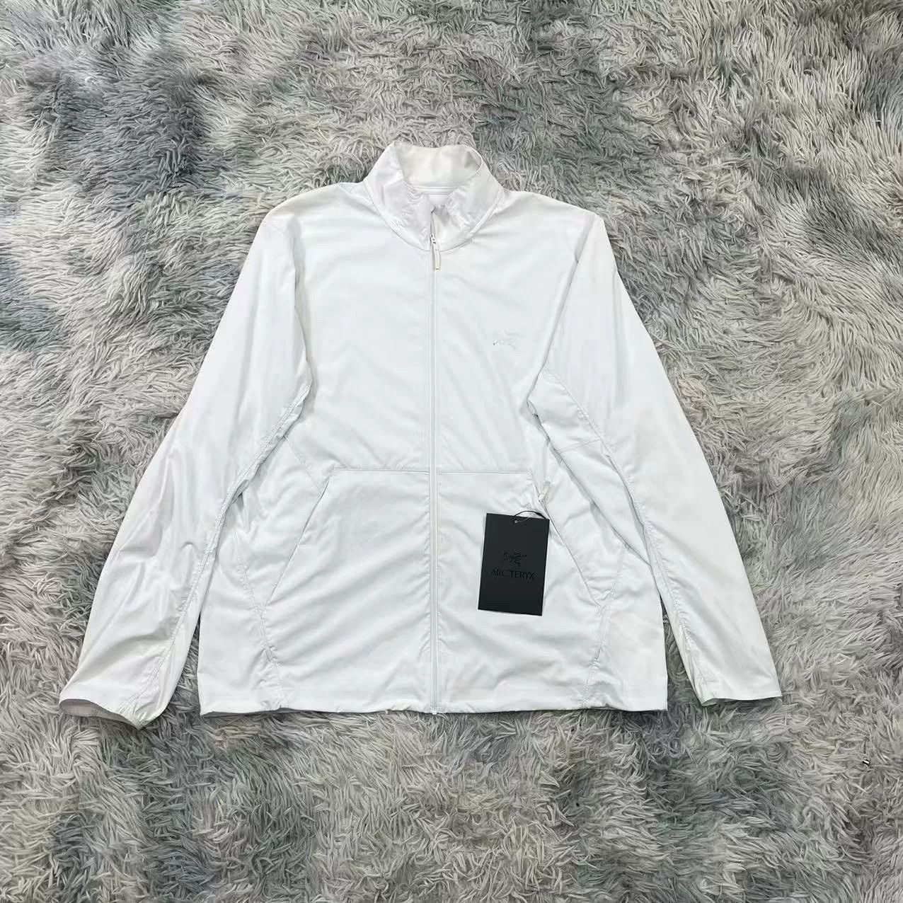 Arc'teryx Arc'teryx New L Size Jacket Size US L / EU 52-54 / 3 - 1 Thumbnail