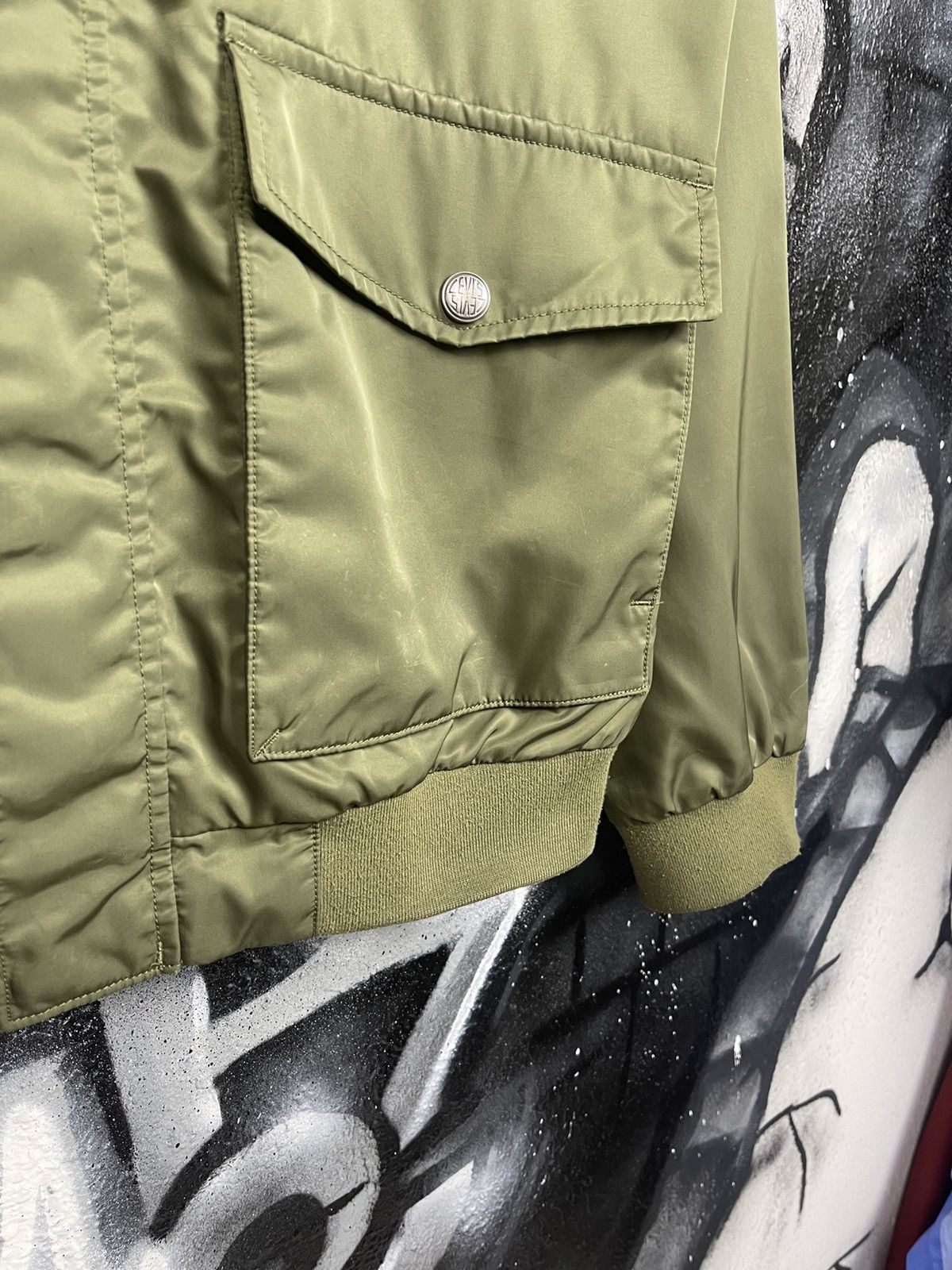 Levi's Levi’s Olive Full Zip Hooded Light Jacket Men’s Size Medium Size US M / EU 48-50 / 2 - 9 Thumbnail