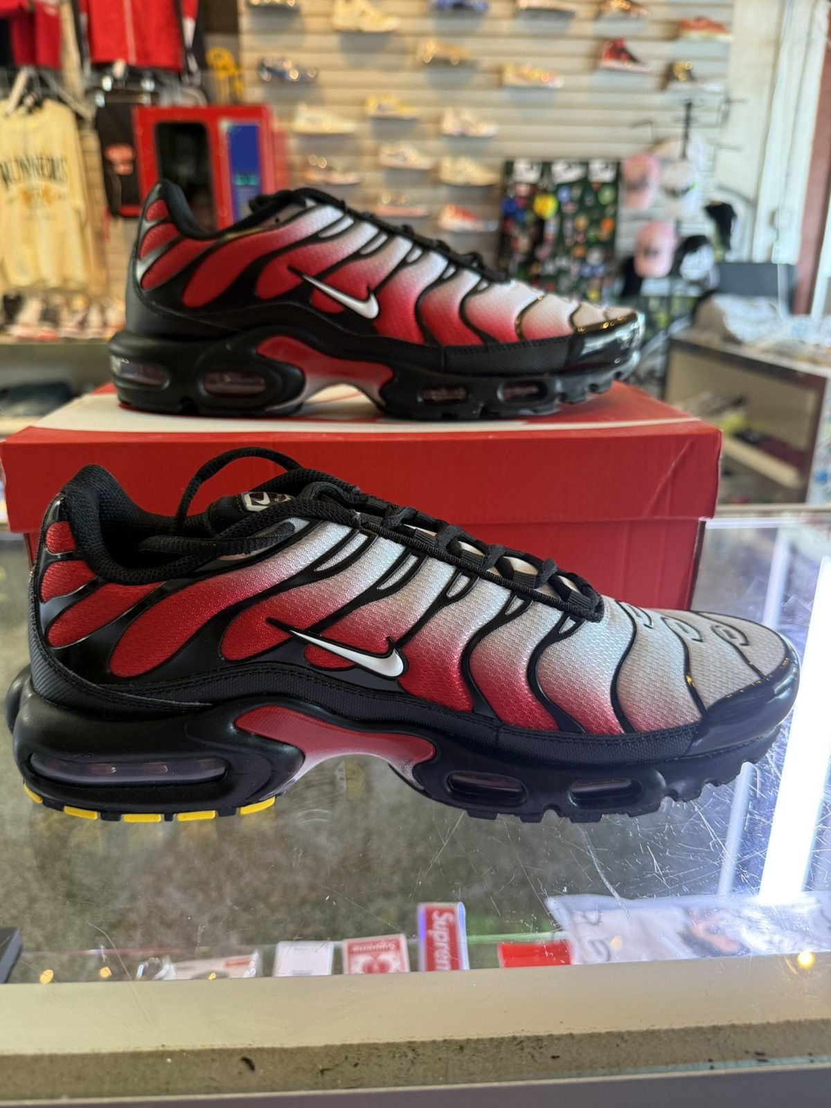 Nike Nike air max plus Size US 10 / EU 43 - 5 Thumbnail