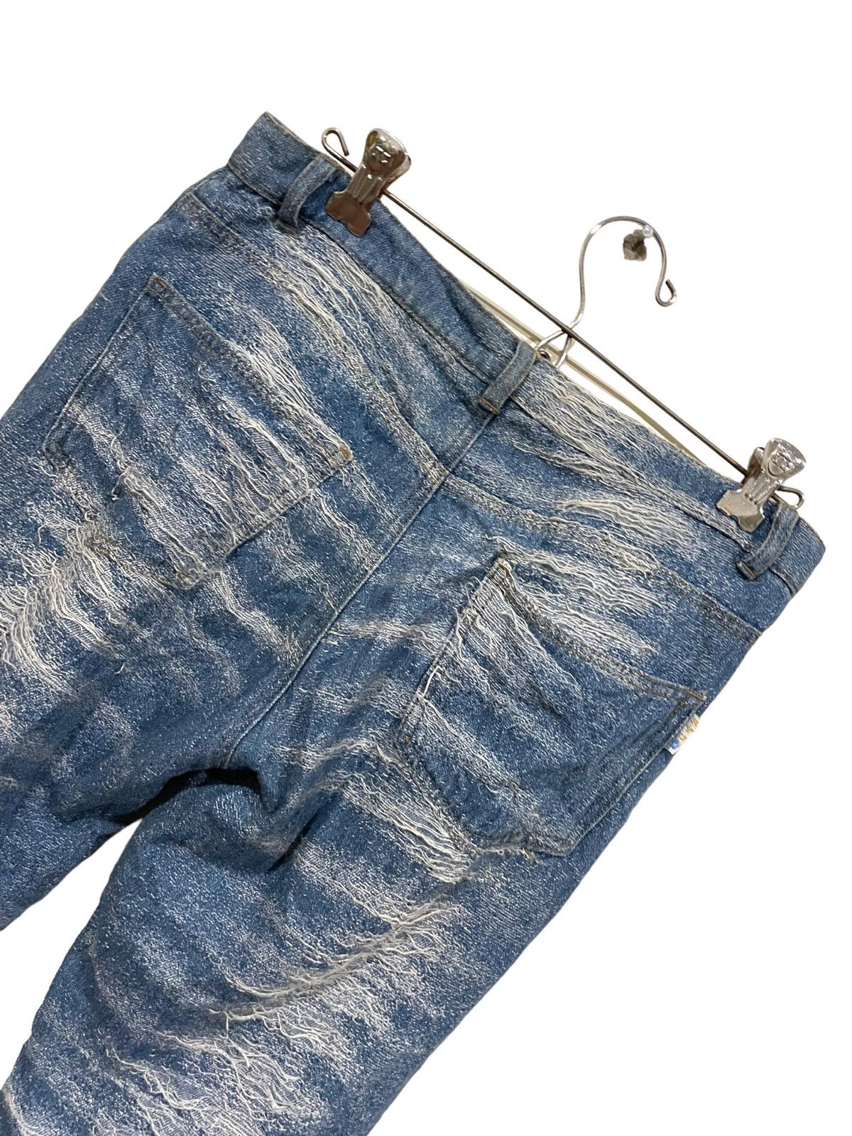 If Six Was Nine × Japanese Brand × Le Grande Bleu (L.G.B.) Japan Oceanus Waves Destroy Jeans Size US 31 - 14 Thumbnail