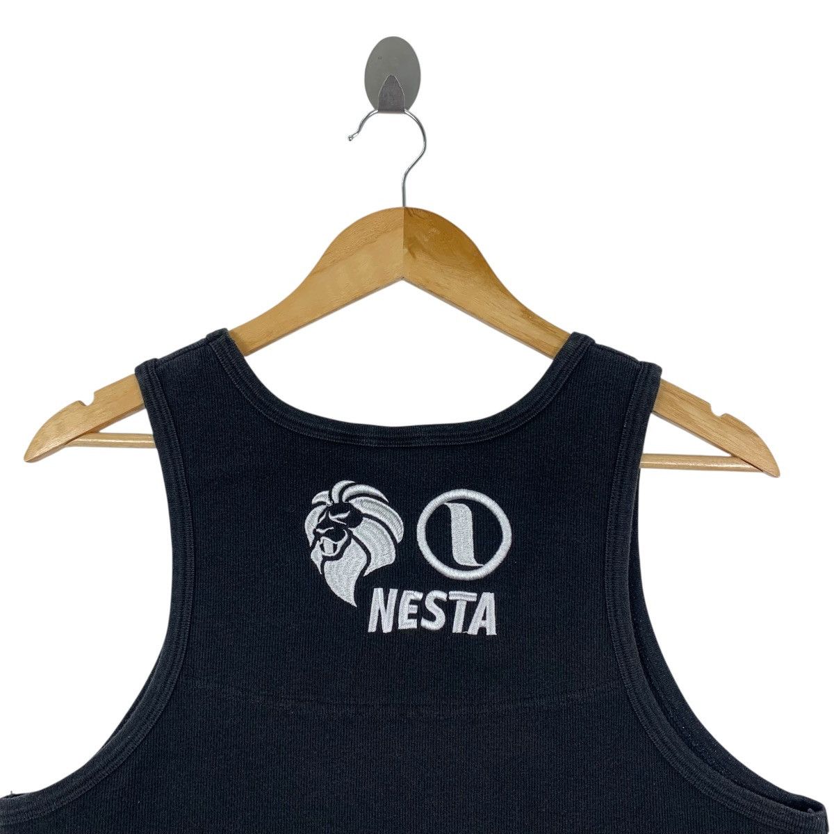 Vintage NESTA REGGAE Music Is Life Embroidered Sleeveless Tank Shirt Size US XL / EU 56 / 4 - 5 Thumbnail
