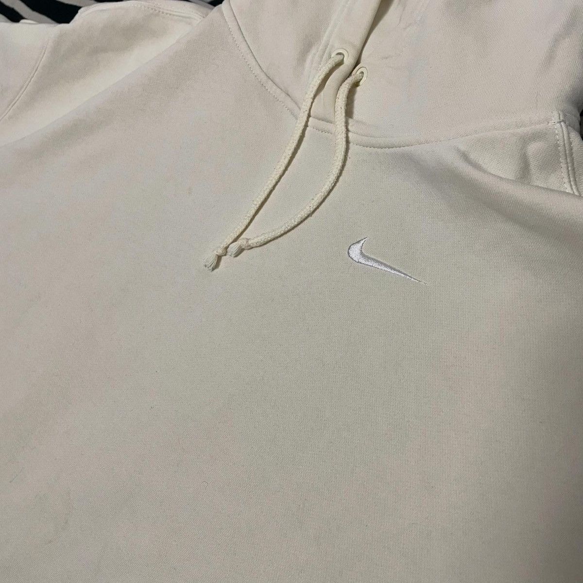 Nike Boxy Nike hoodie embroidered Size US M / EU 48-50 / 2 - 4 Thumbnail