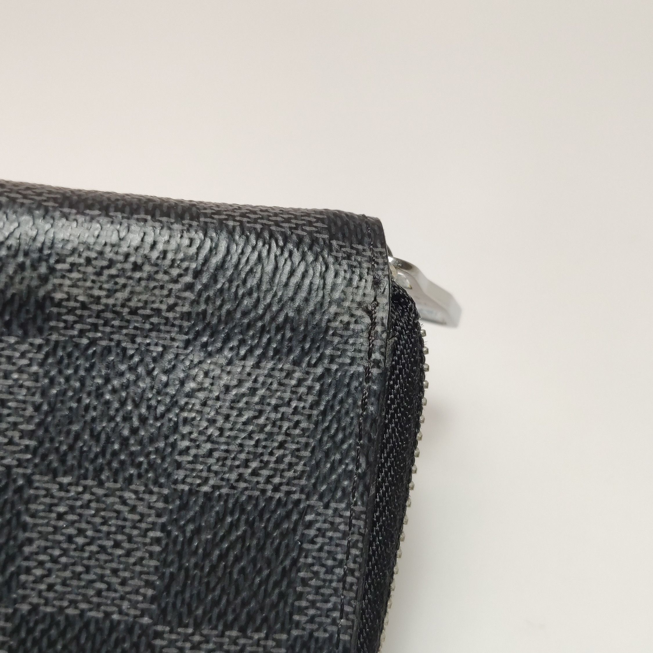 Louis Vuitton Louis Vuitton (LV) Zippy Checkerboard Zip Around Wallet -y2 Size ONE SIZE - 4 Thumbnail