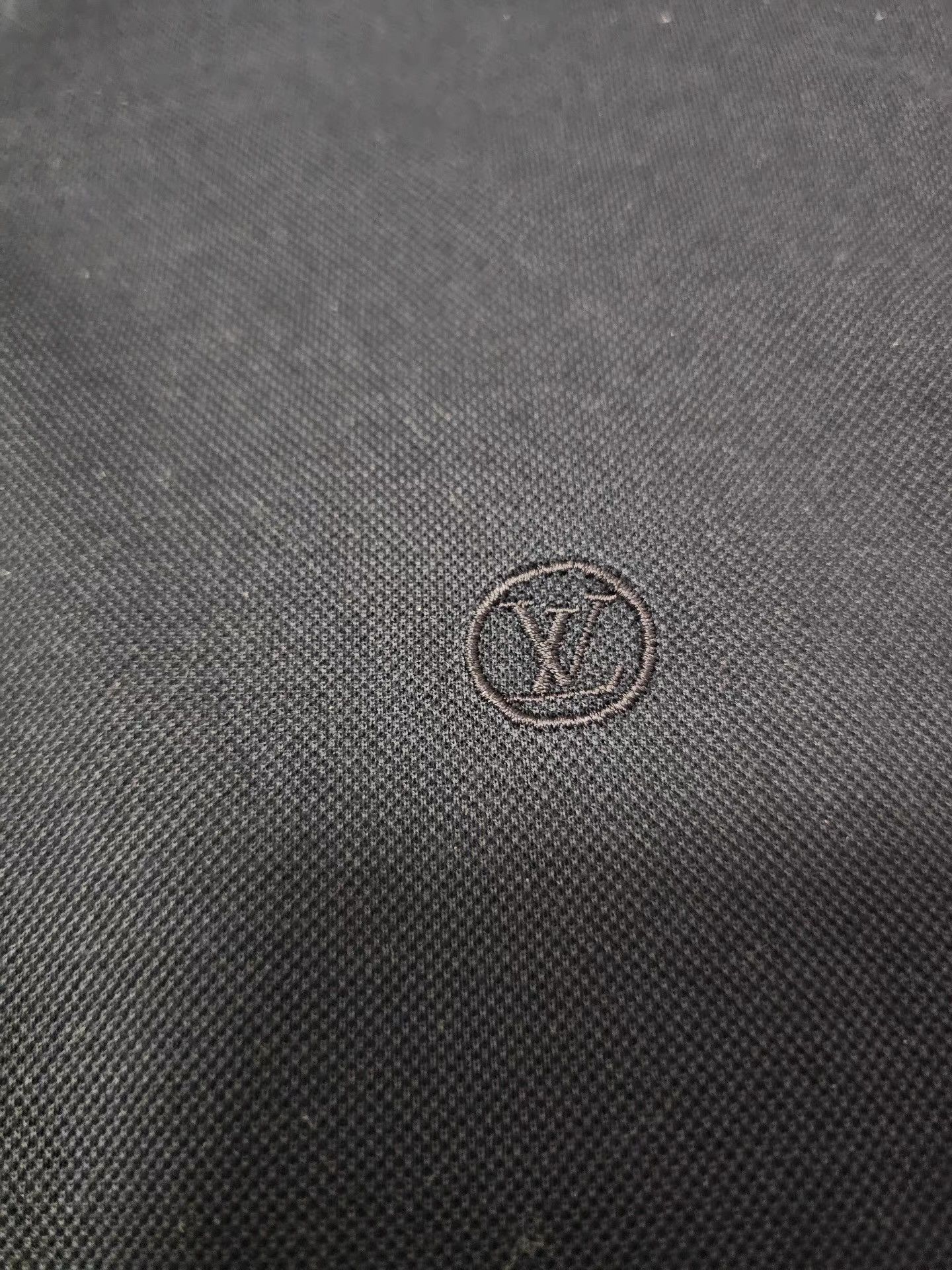 Louis Vuitton Louis Vuitton Navy Blue Short Sleeve Polo T-shirt, Size US XL / EU 56 / 4 - 4 Thumbnail