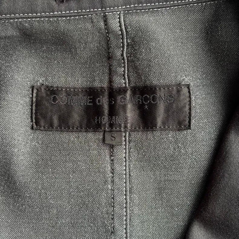Comme des Garcons Comme des Garcons Contrast Stitching Suit Size US S / EU 44-46 / 1 - 5 Thumbnail