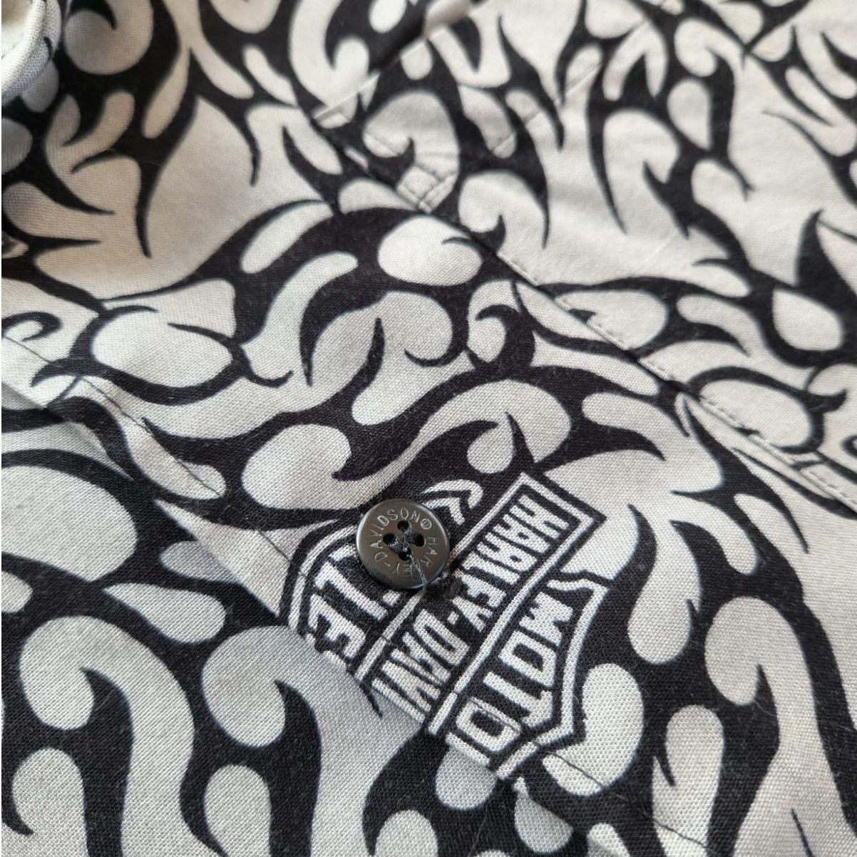 Harley Davidson Vintage Harley Davidson All Over y2K Button Hawaiian Shirt Size US M / EU 48-50 / 2 - 3 Thumbnail