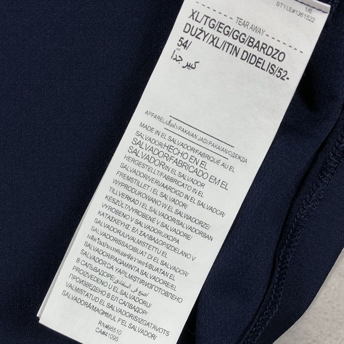 Under Armour Under Armour HeatGear Compression Sleeveless Shirt Navy Blue Size US XL / EU 56 / 4 - 8 Thumbnail